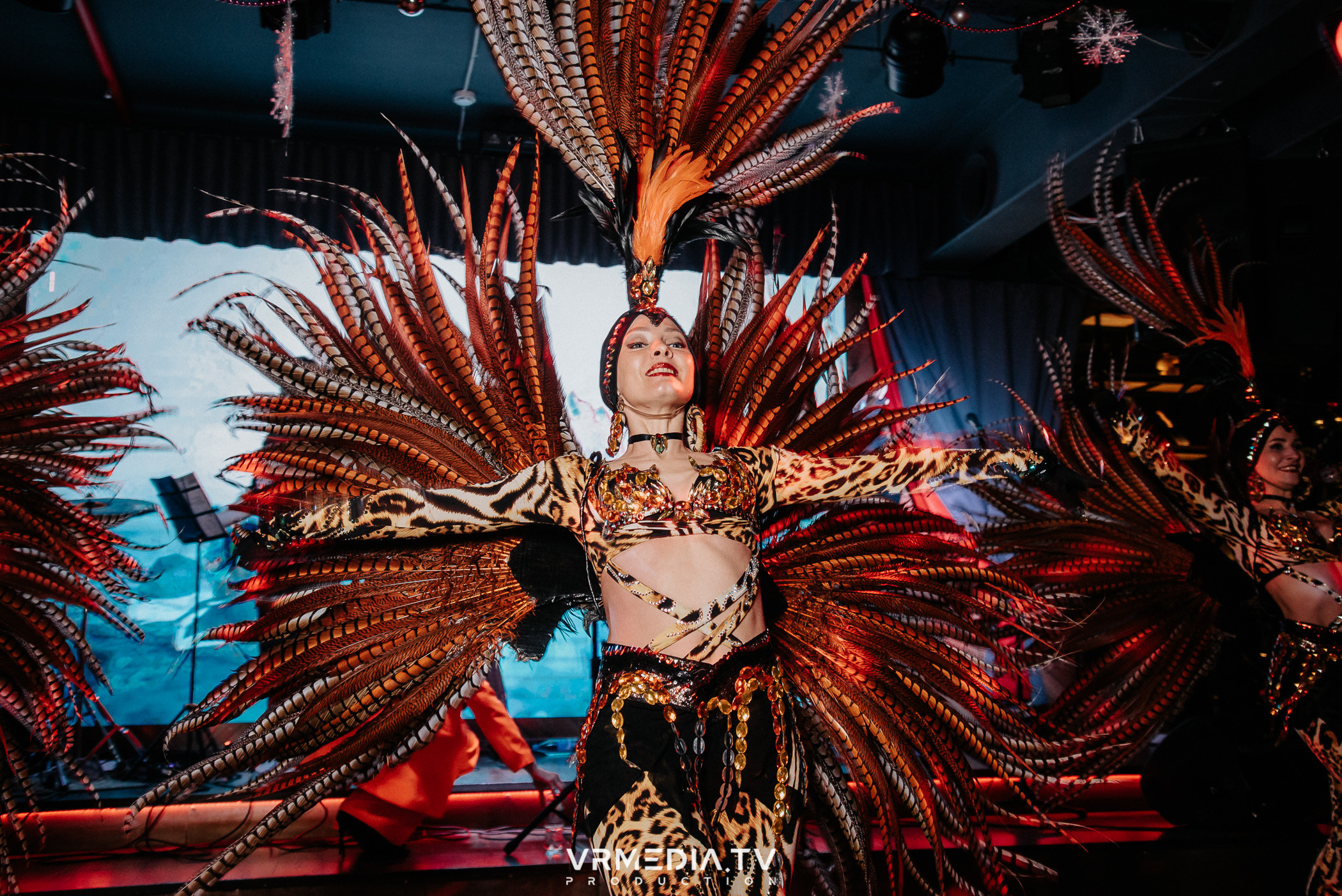 Жаркий новогодний корпоратив в гриль-баре «Жара»