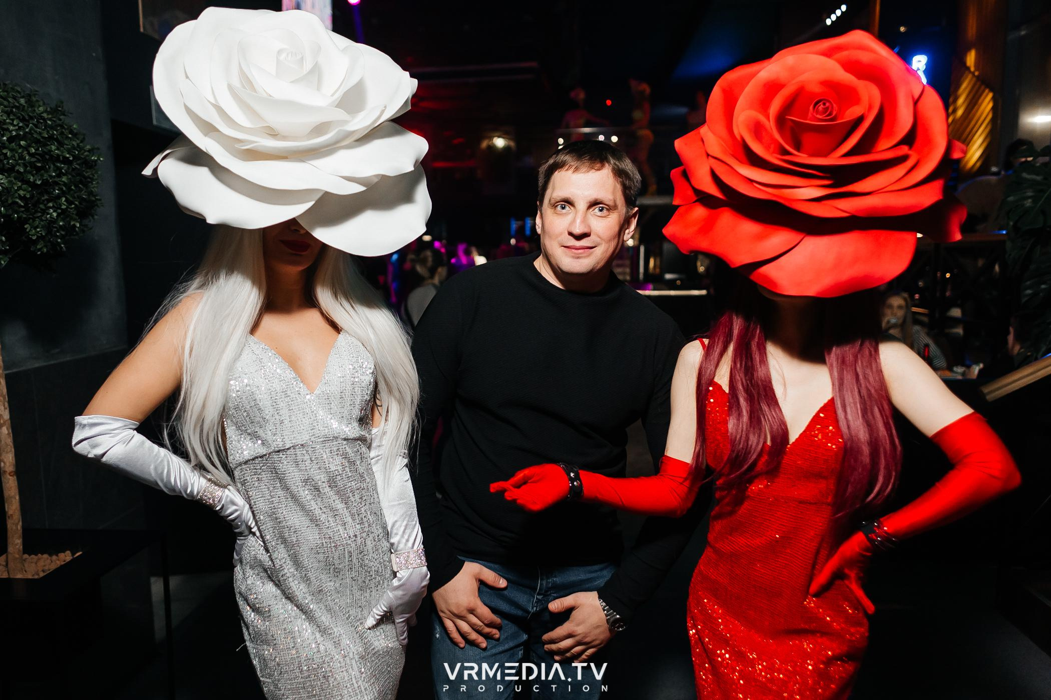 Выходные в баре «DOSKI»