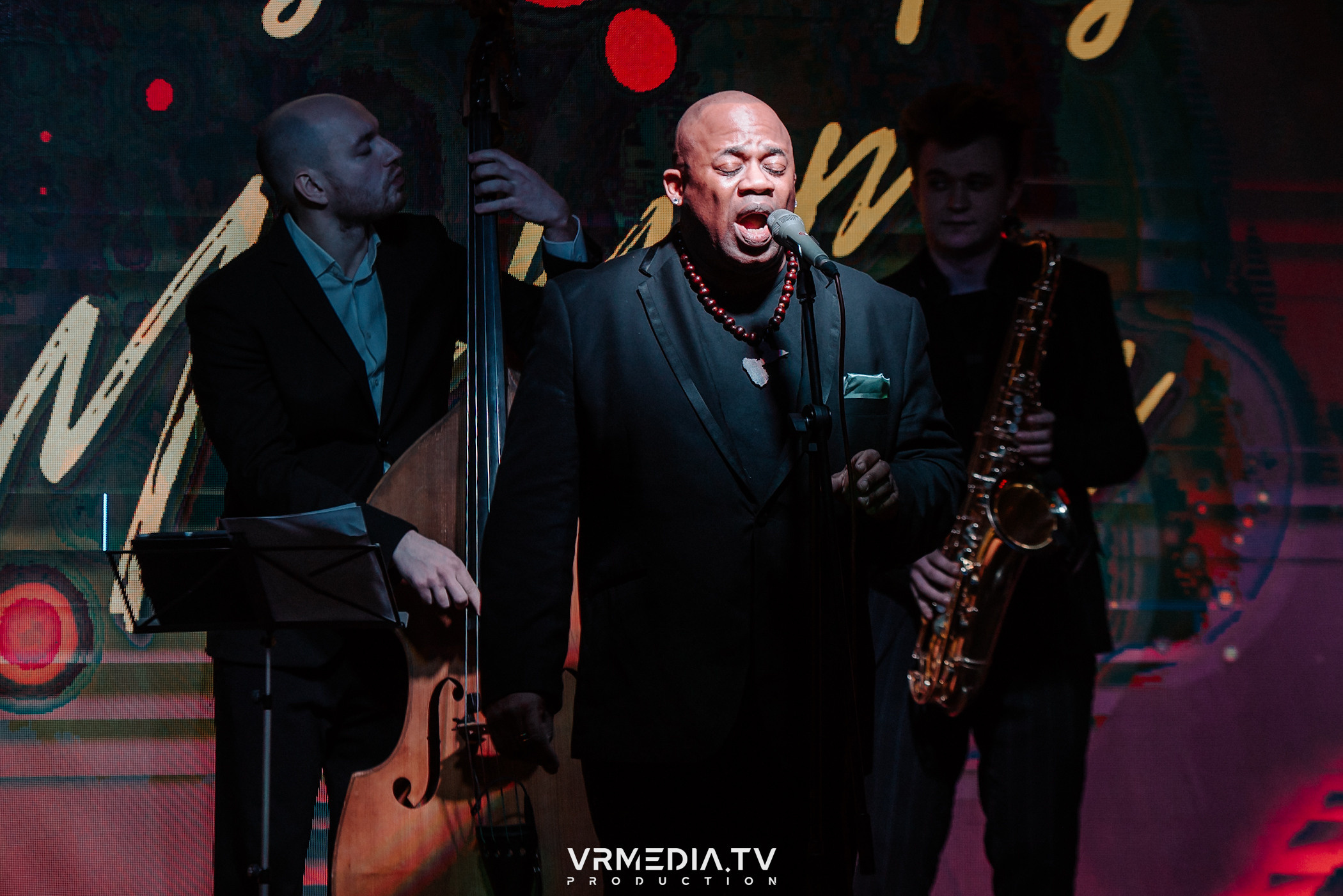 Джазовая среда: Певец Мистер Мелвин (Франция)