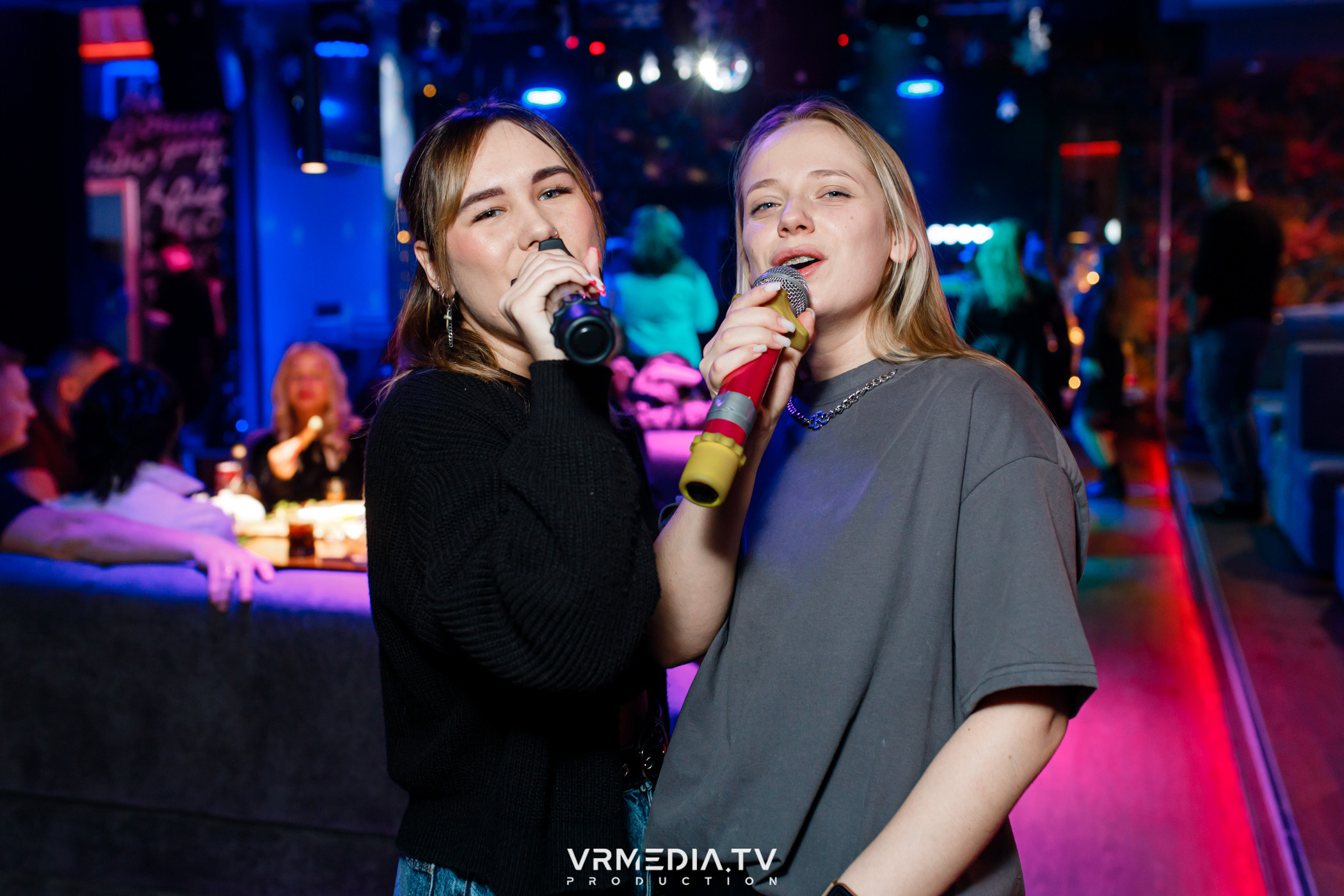 Выходные в караоке-баре «Опера»