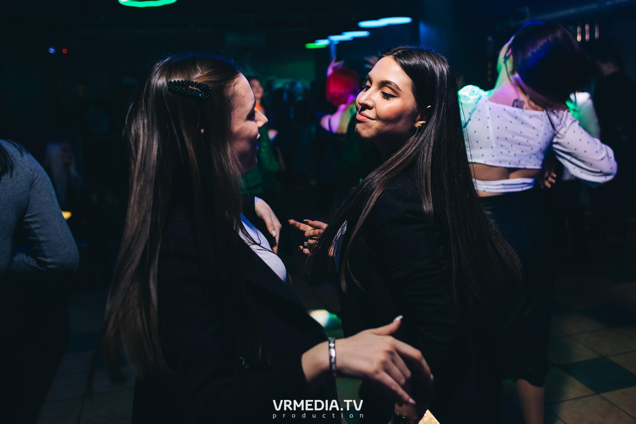 Выходные в баре «BORODA»