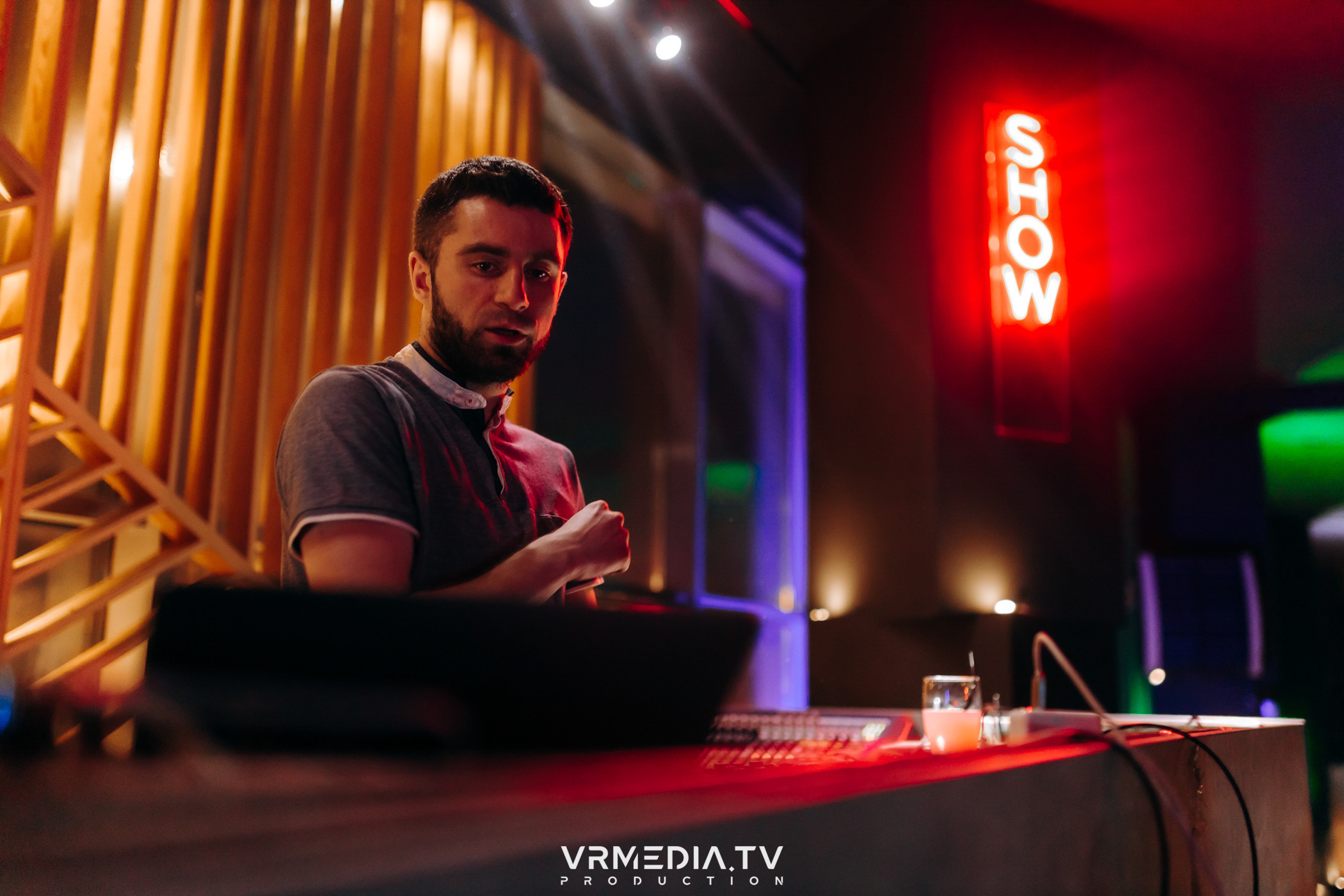 Выходные в баре «DOSKI»