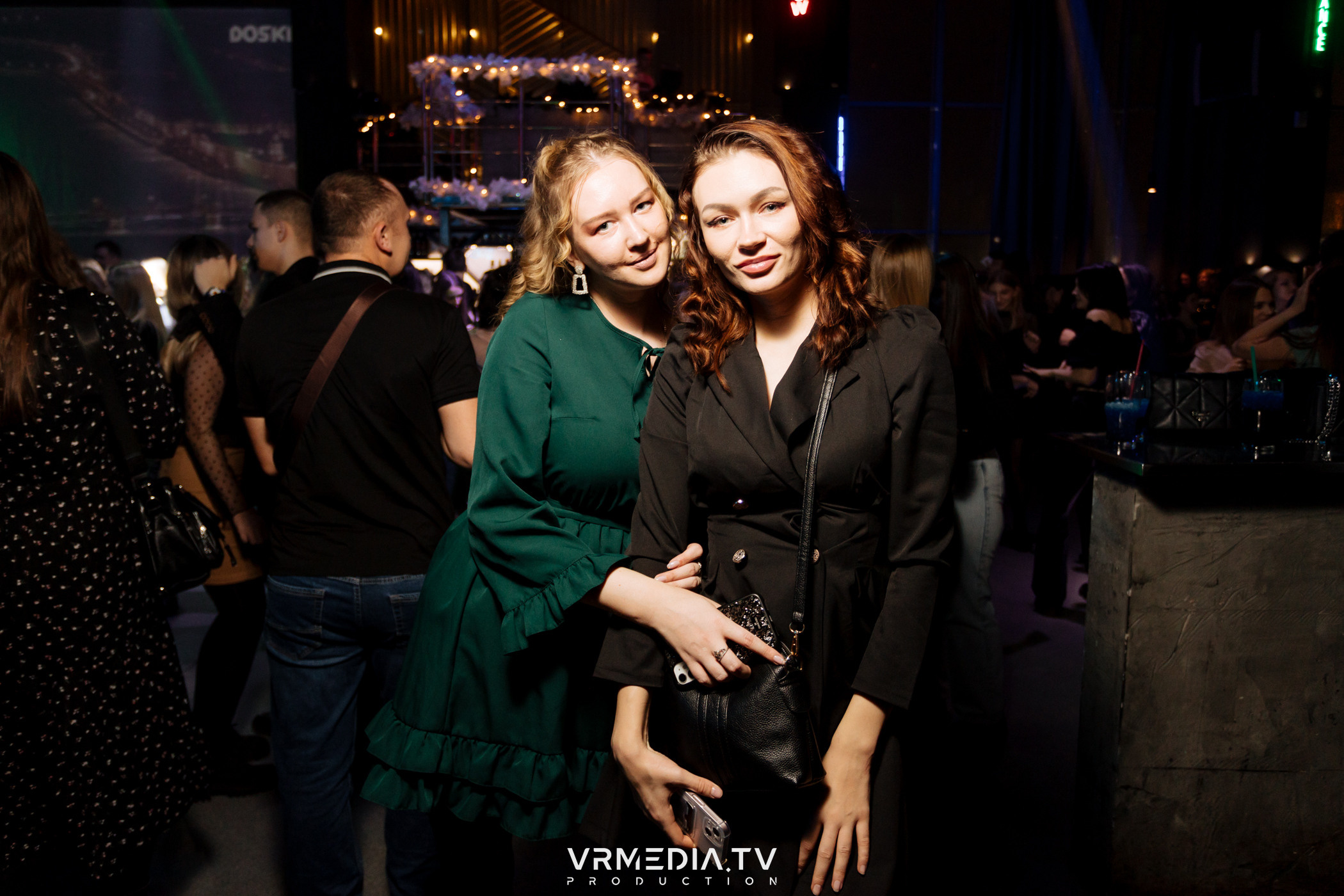 Выходные в баре «DOSKI»