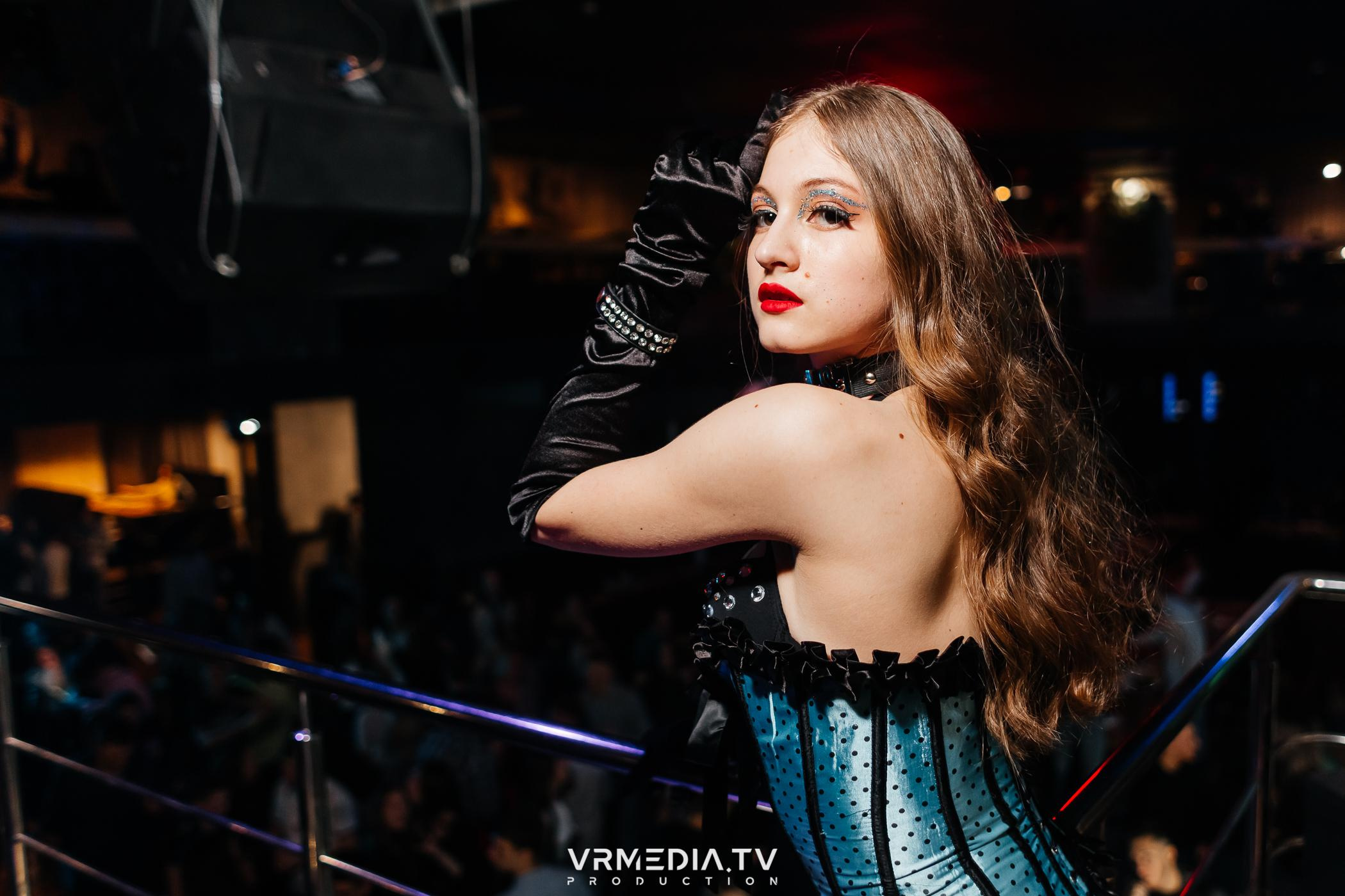 Выходные в баре «DOSKI»