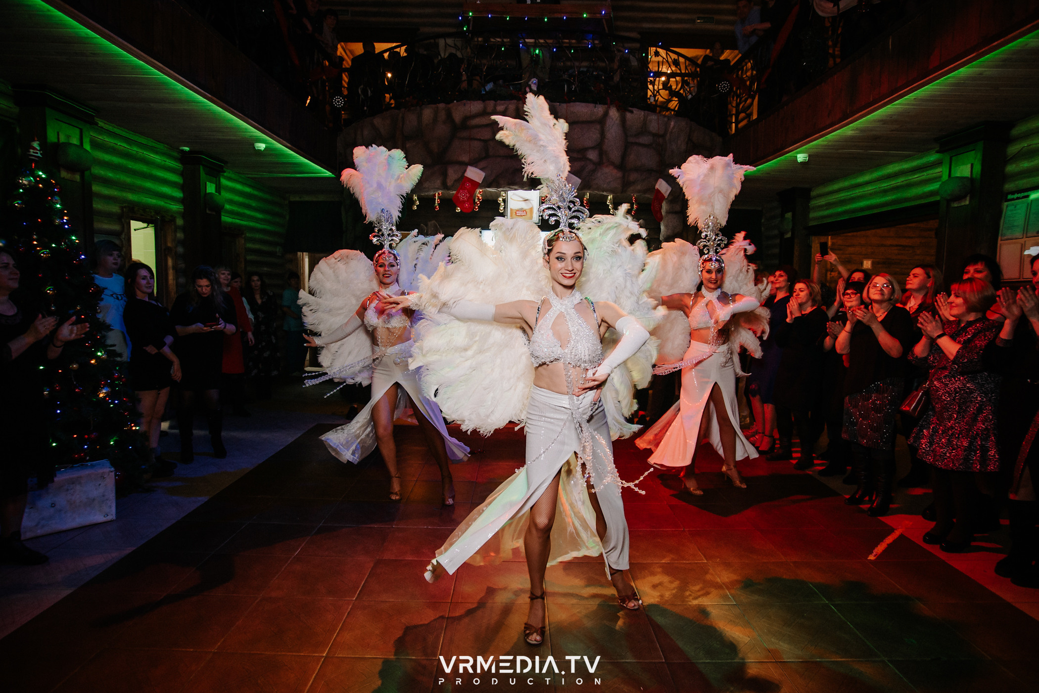 Новогодний вечер «У Петровича»