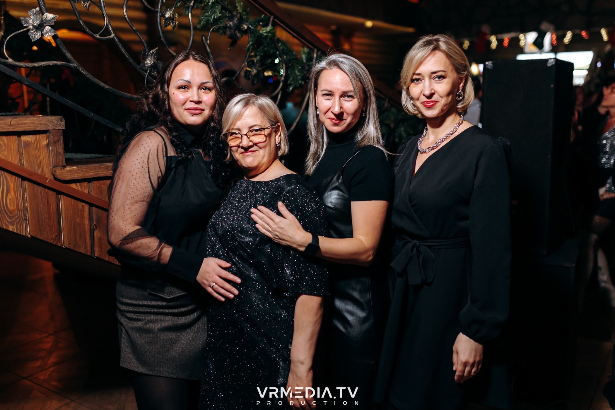 Новогодний вечер «У Петровича»