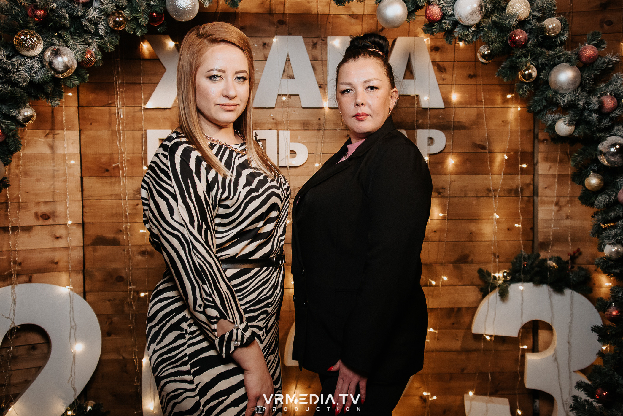 Жаркий новогодний корпоратив в гриль-баре «Жара»