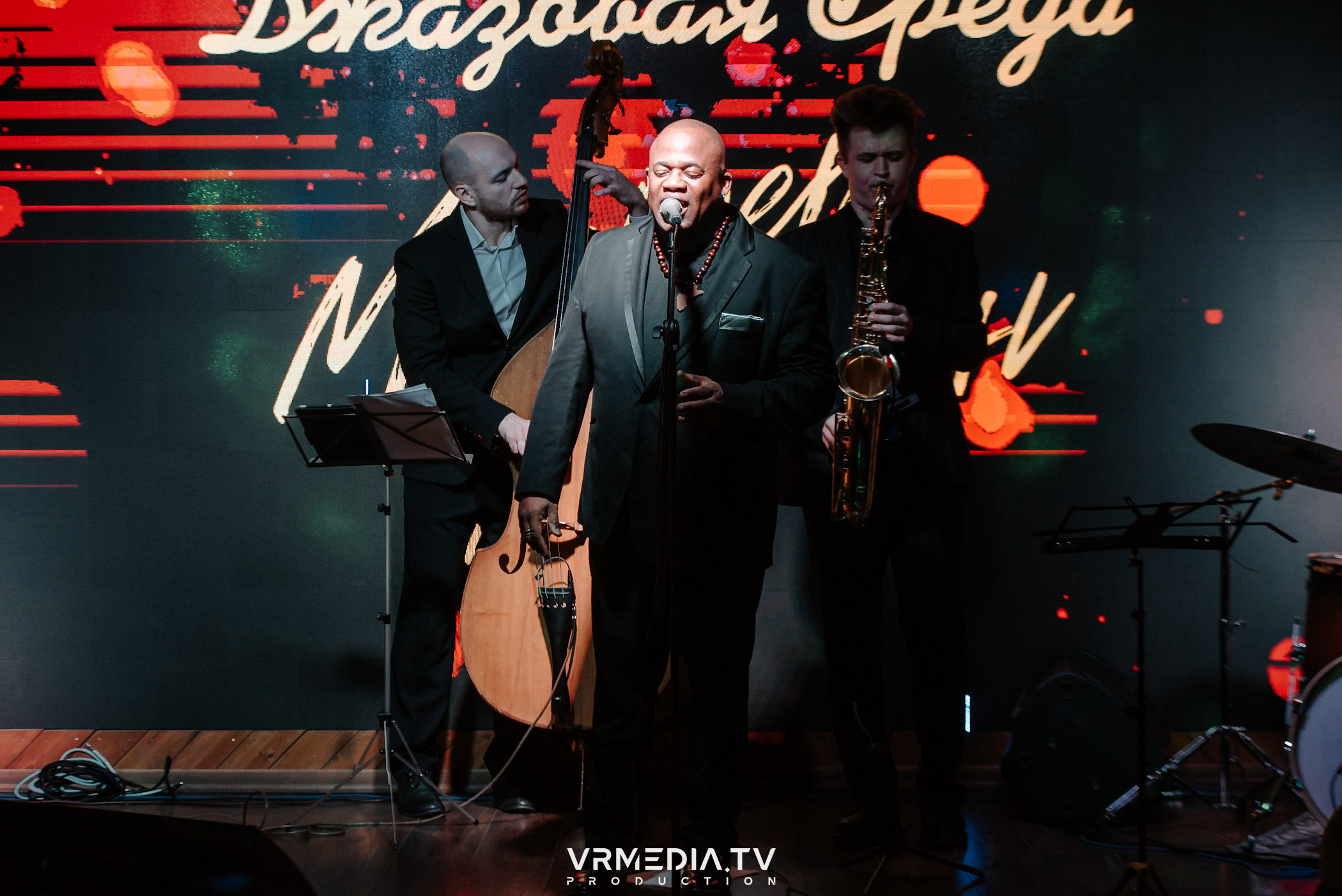 Джазовая среда: Певец Мистер Мелвин (Франция)