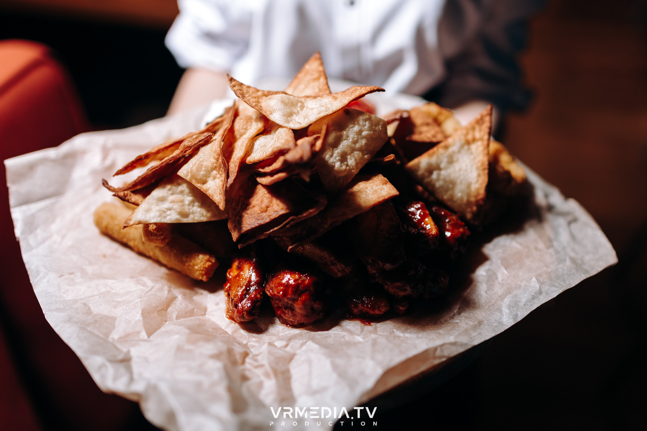 Жаркий новогодний корпоратив в гриль-баре «Жара»