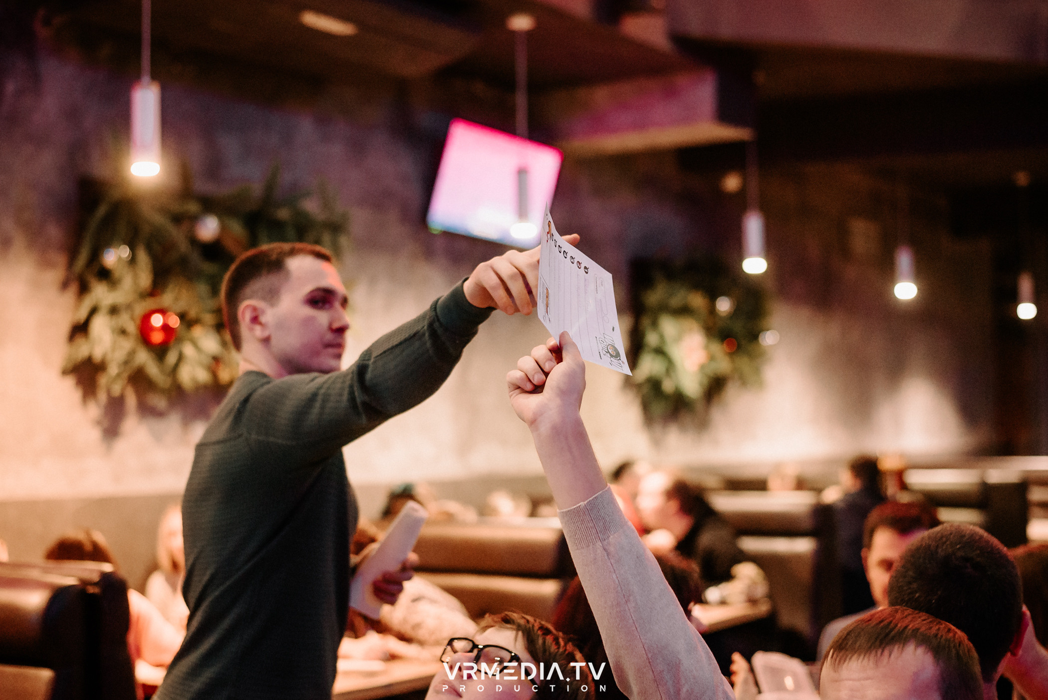 WoW QuiZ в баре «DOSKI»