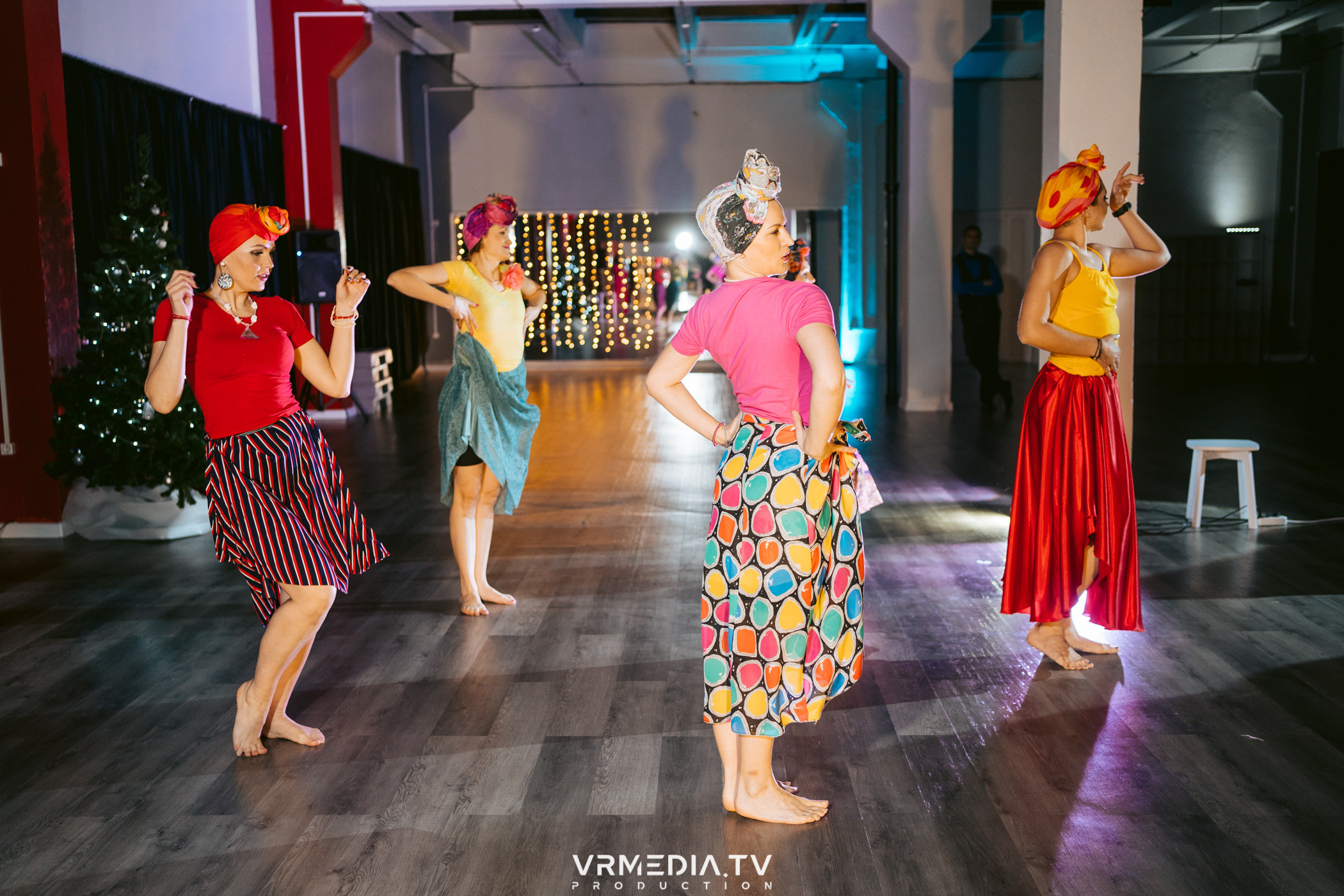 Новогодний вечер в «FREEDOM by Kseniya Aleksandrova»