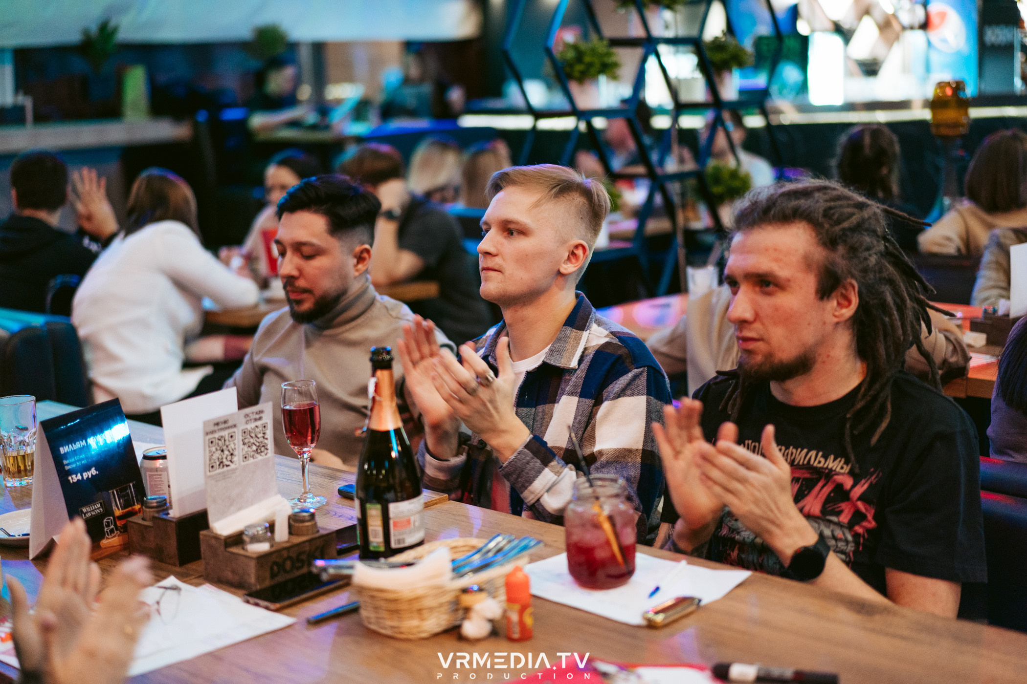 WoW QuiZ в баре «DOSKI»