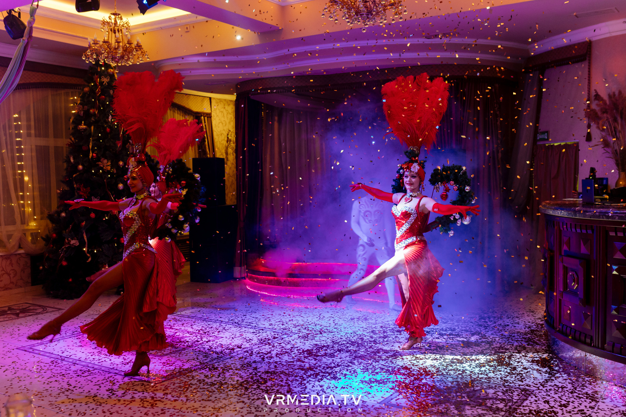 «Новогодний Мюзикл» в ресторане «Лазурный Берег»