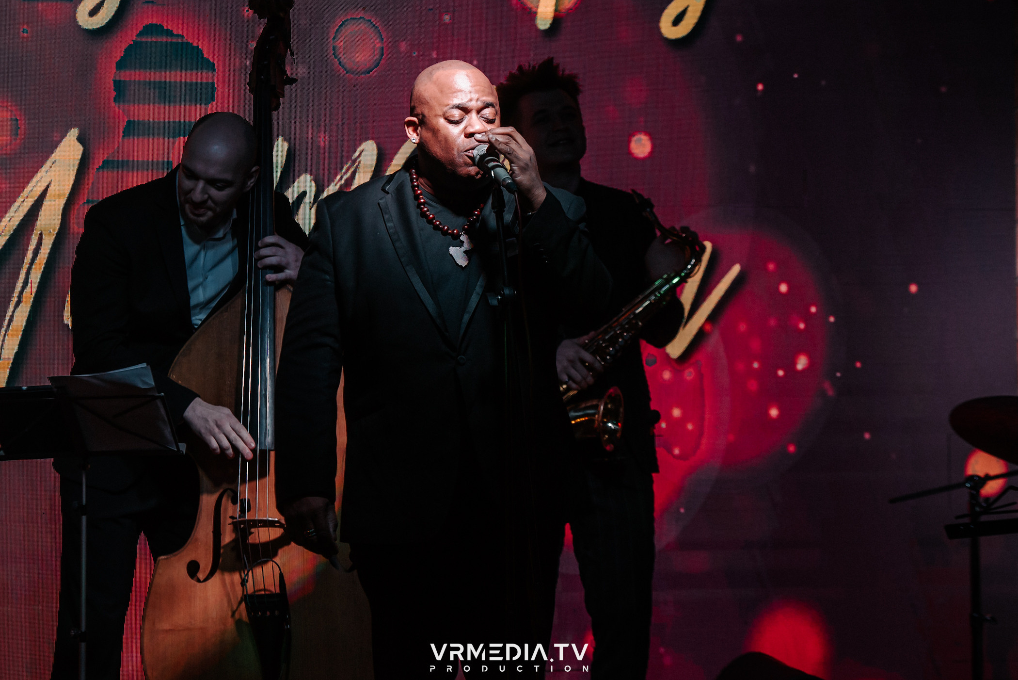 Джазовая среда: Певец Мистер Мелвин (Франция)