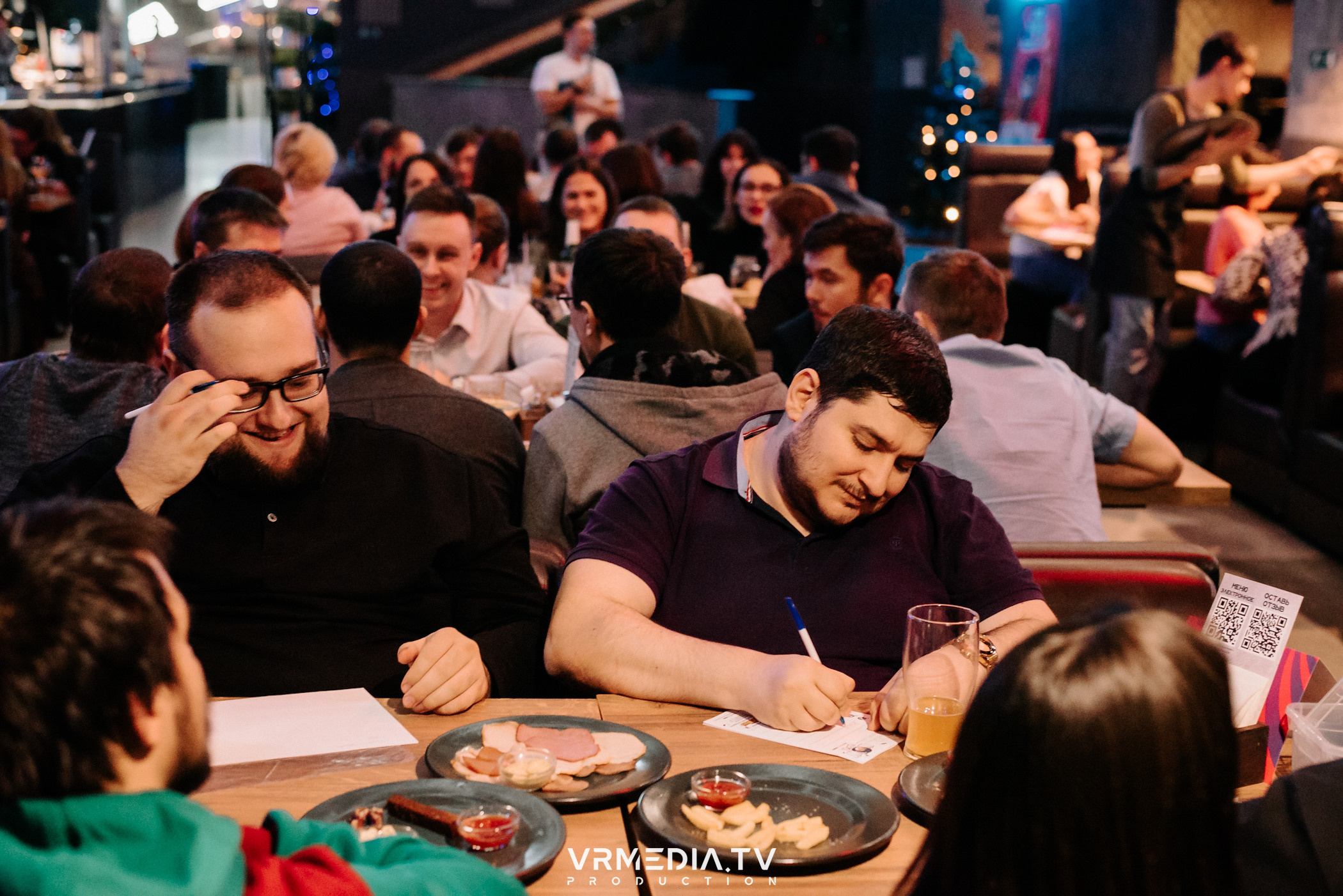 WoW QuiZ в баре «DOSKI»