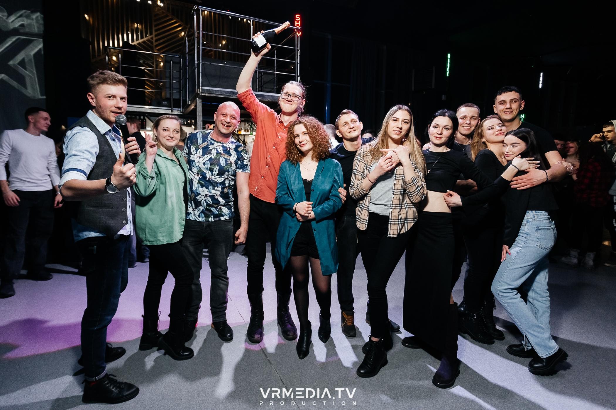 Выходные в баре «DOSKI»