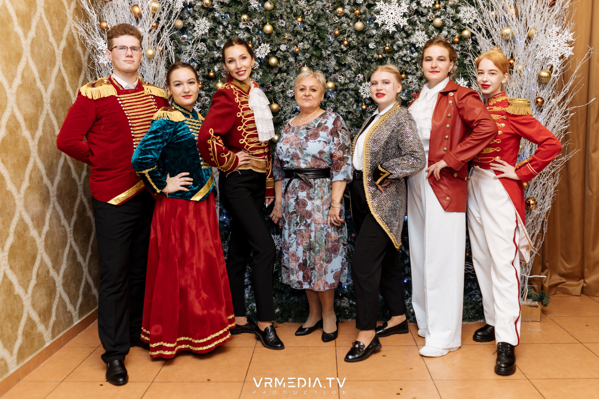 «Новогодний Мюзикл» в ресторане «Лазурный Берег»