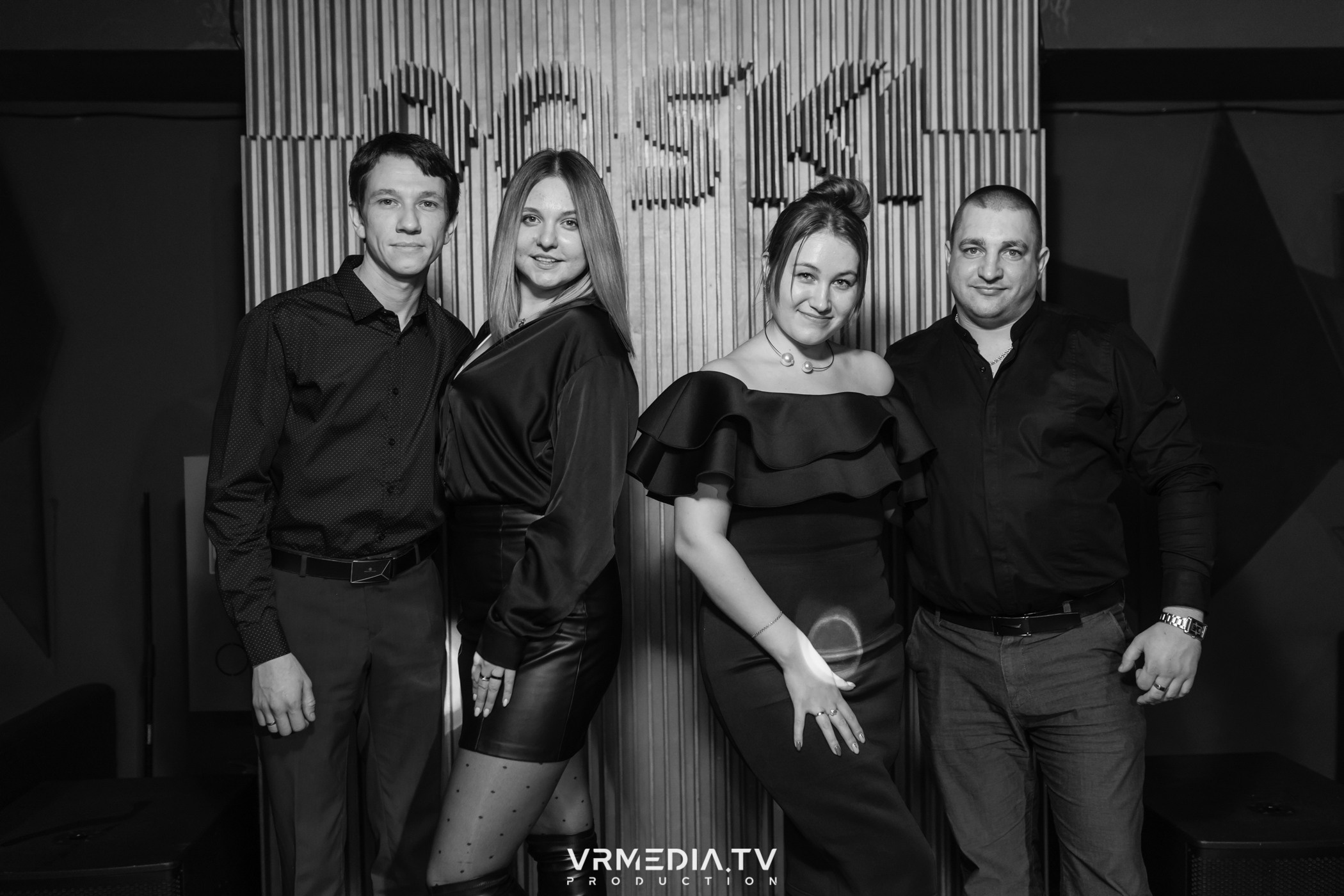 Выходные в баре «DOSKI»