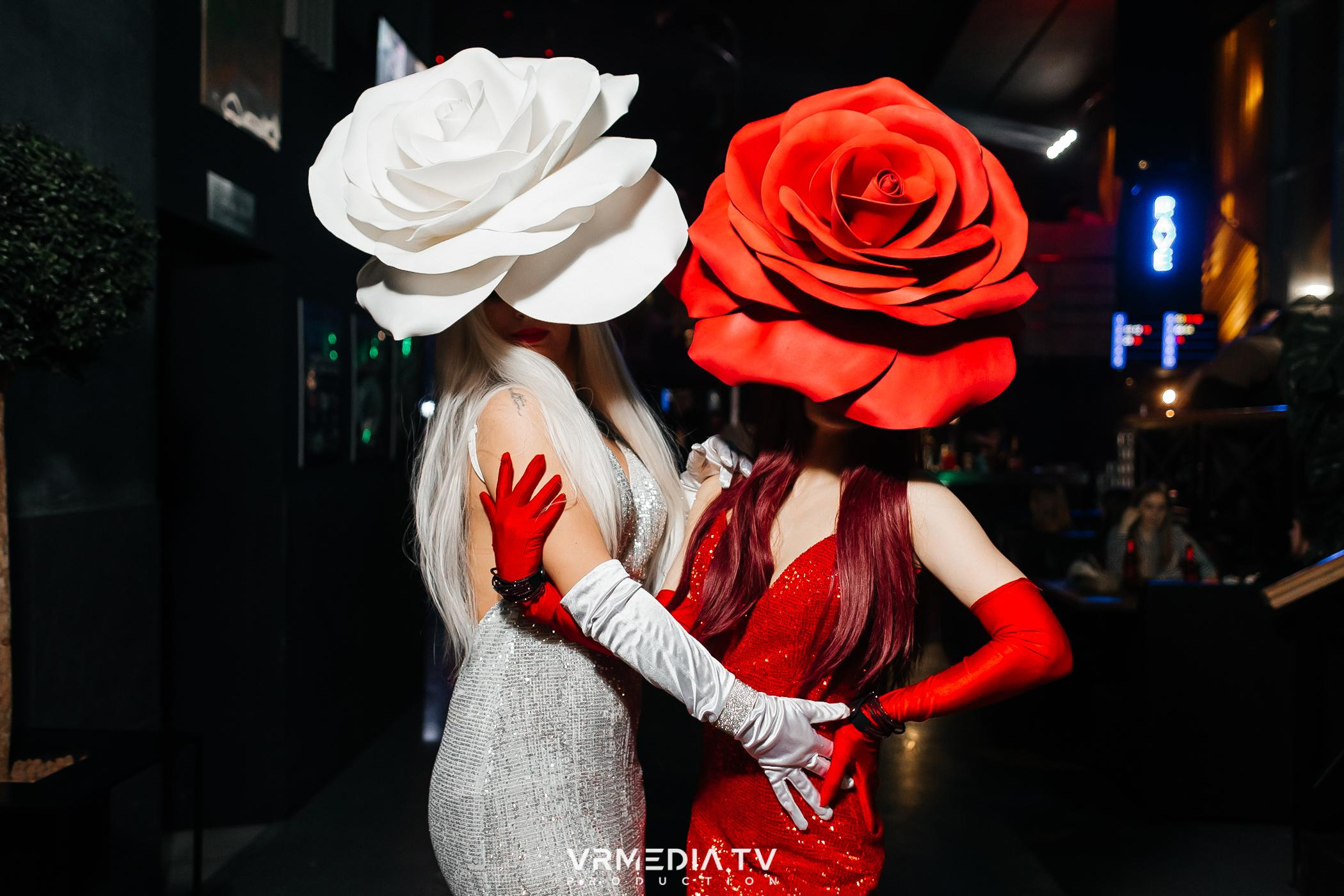 Выходные в баре «DOSKI»