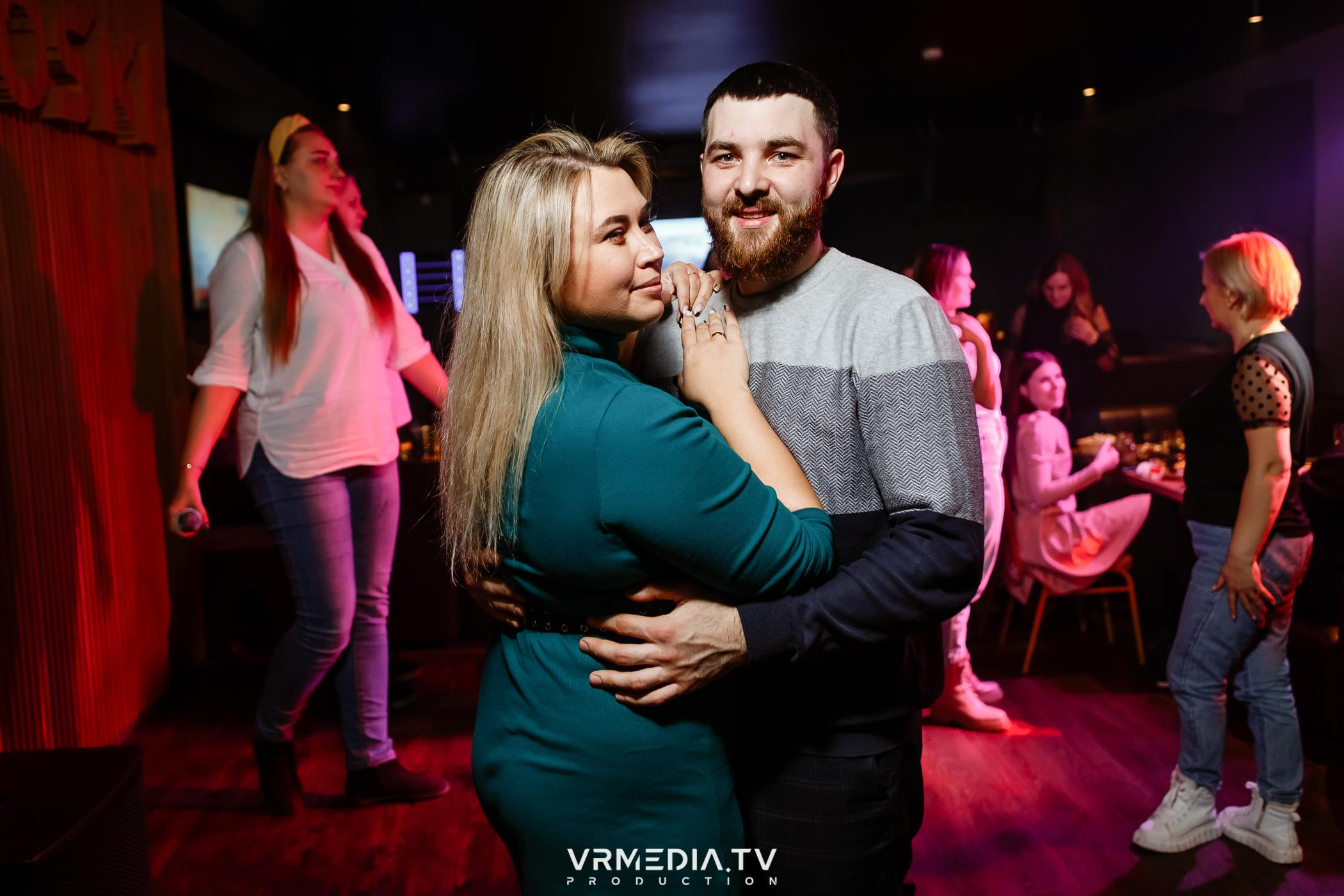 Выходные в баре «DOSKI»