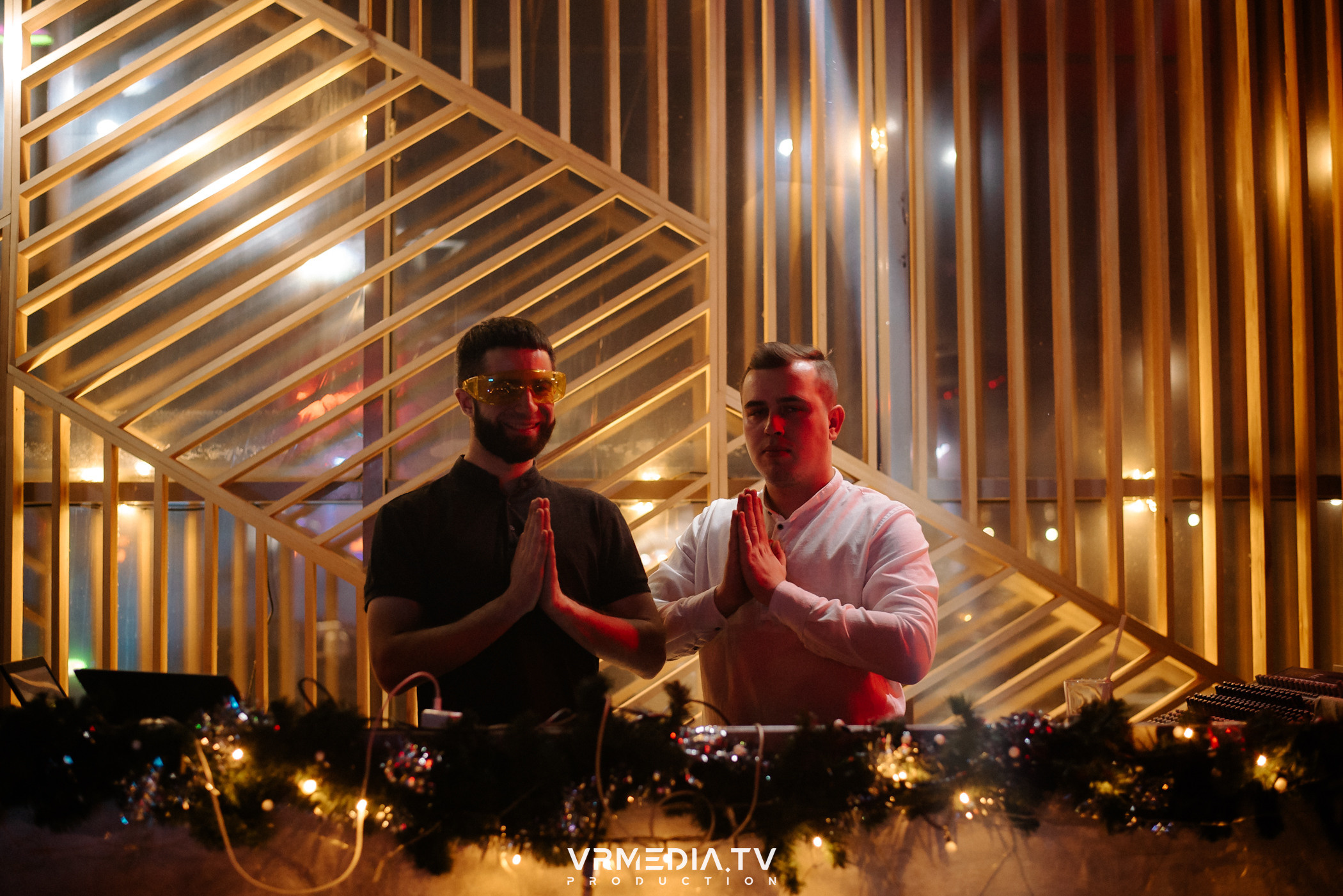 Выходные в баре «DOSKI»