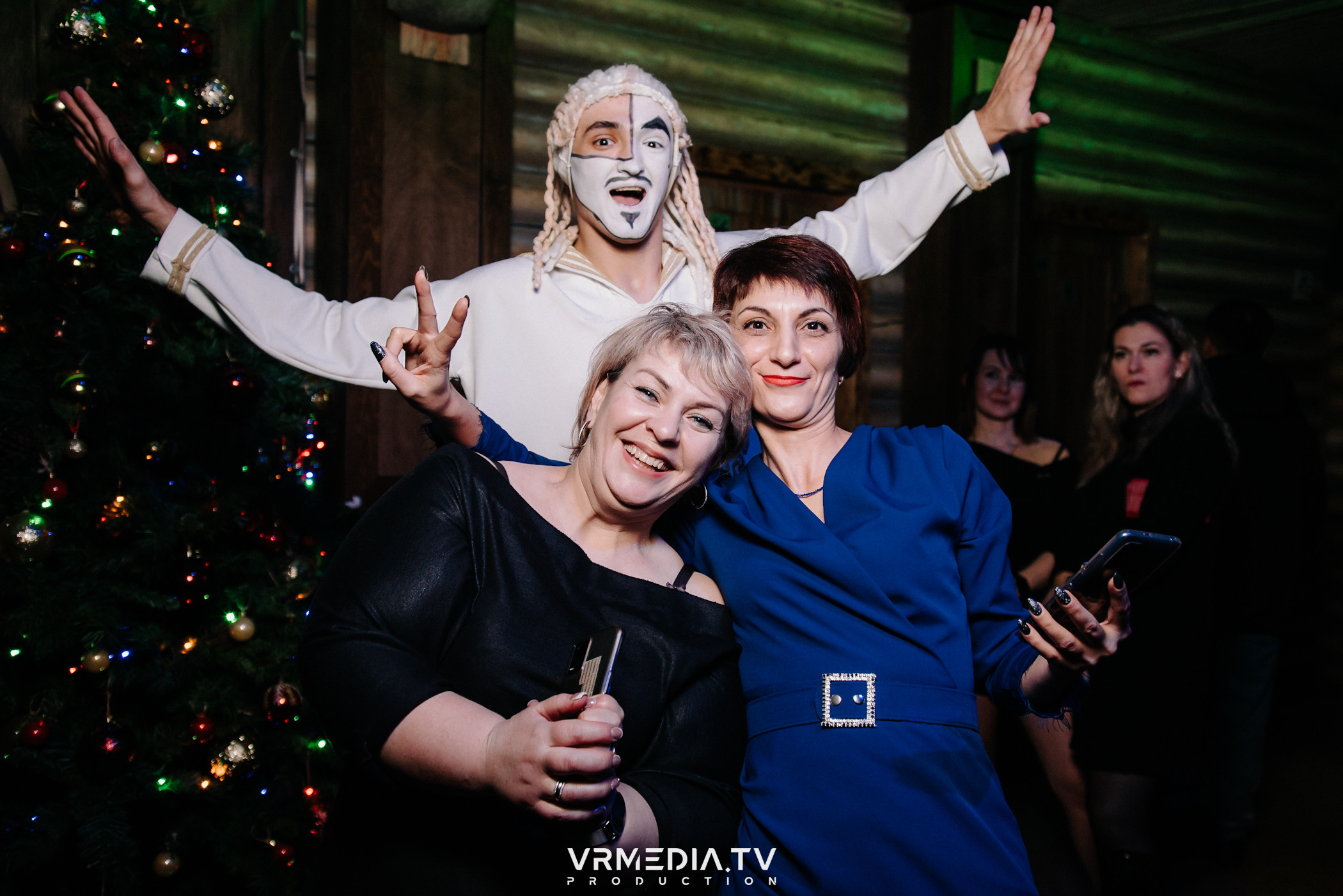 Новогодний вечер «У Петровича»