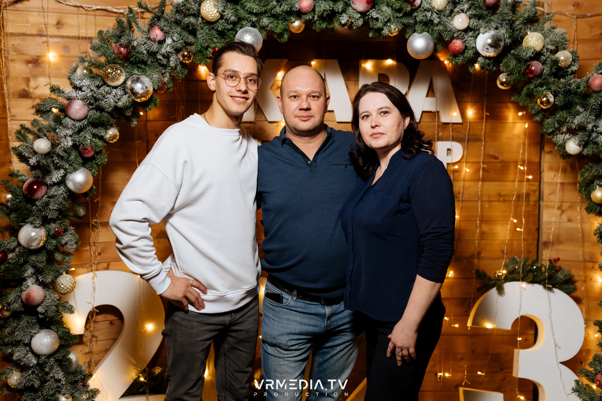 Жаркий новогодний корпоратив в гриль-баре «Жара»