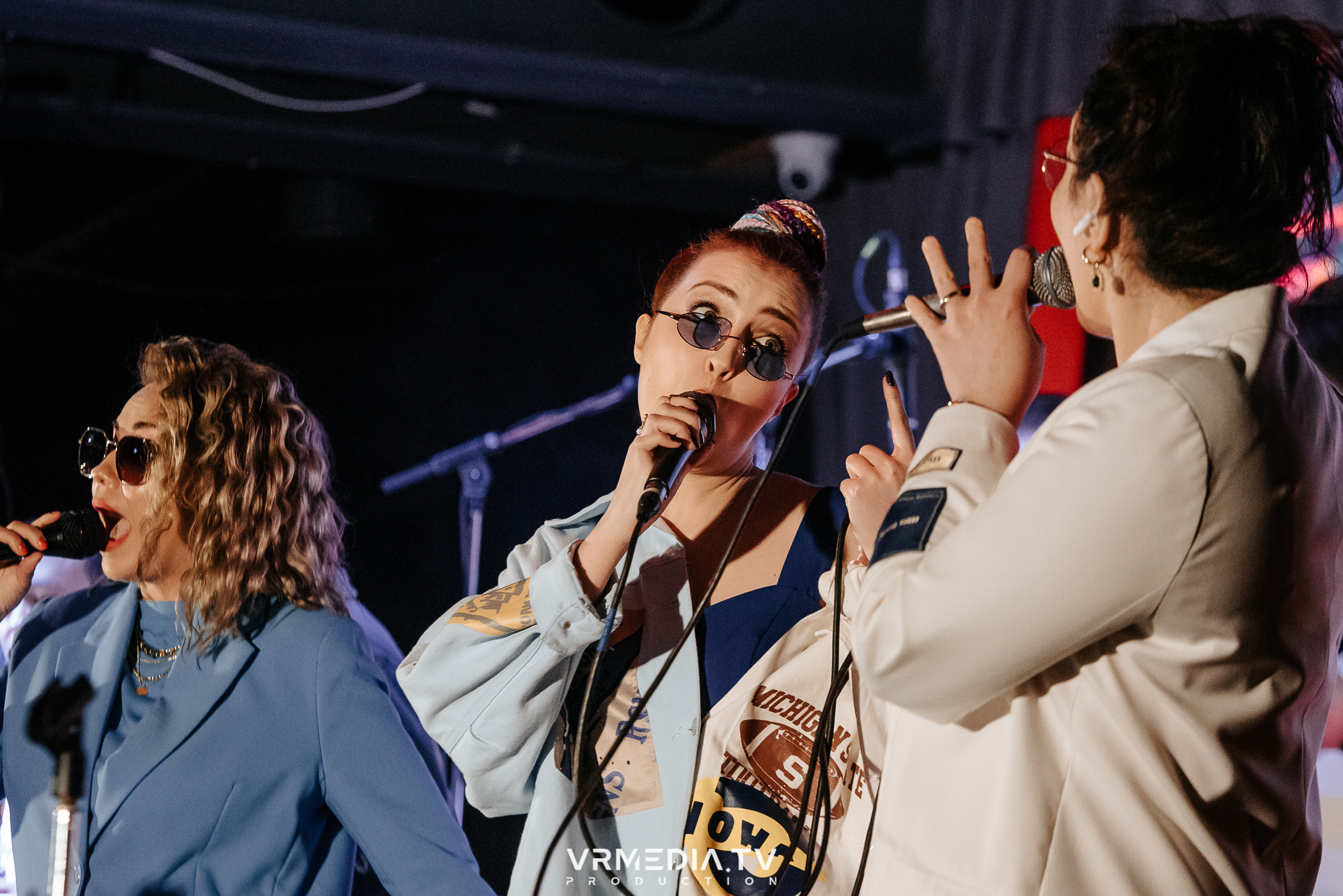 Джазовая среда: BBQueen: Переменная облачность