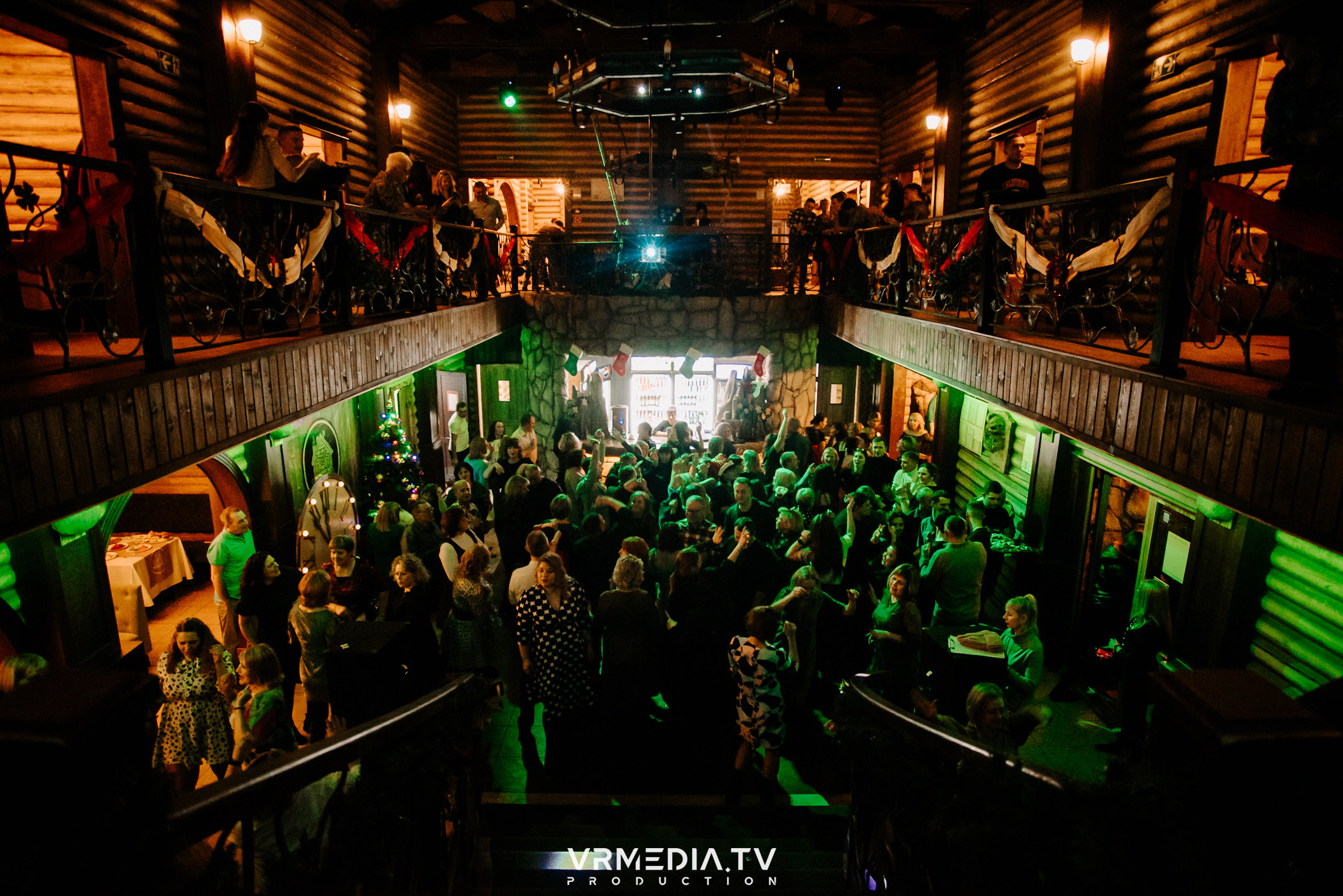 Новогодний вечер «У Петровича»