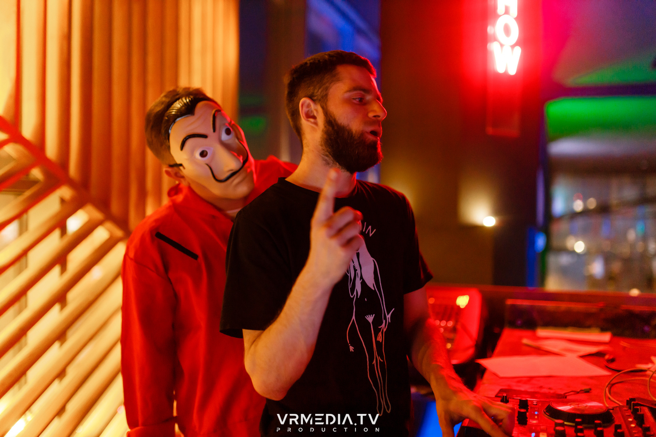 Выходные в баре «DOSKI»