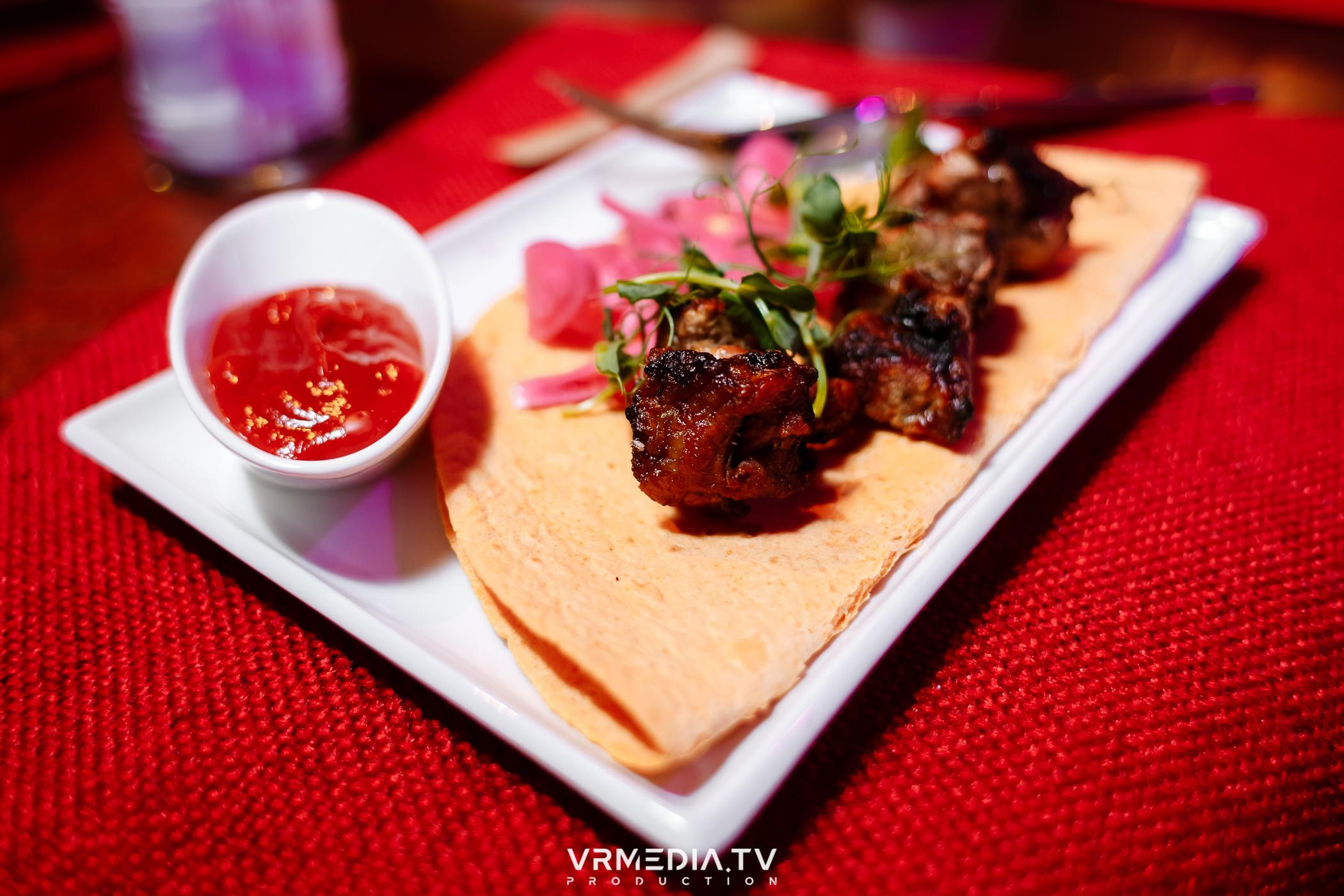 Новогодние корпоративы в караоке-баре «Опера»