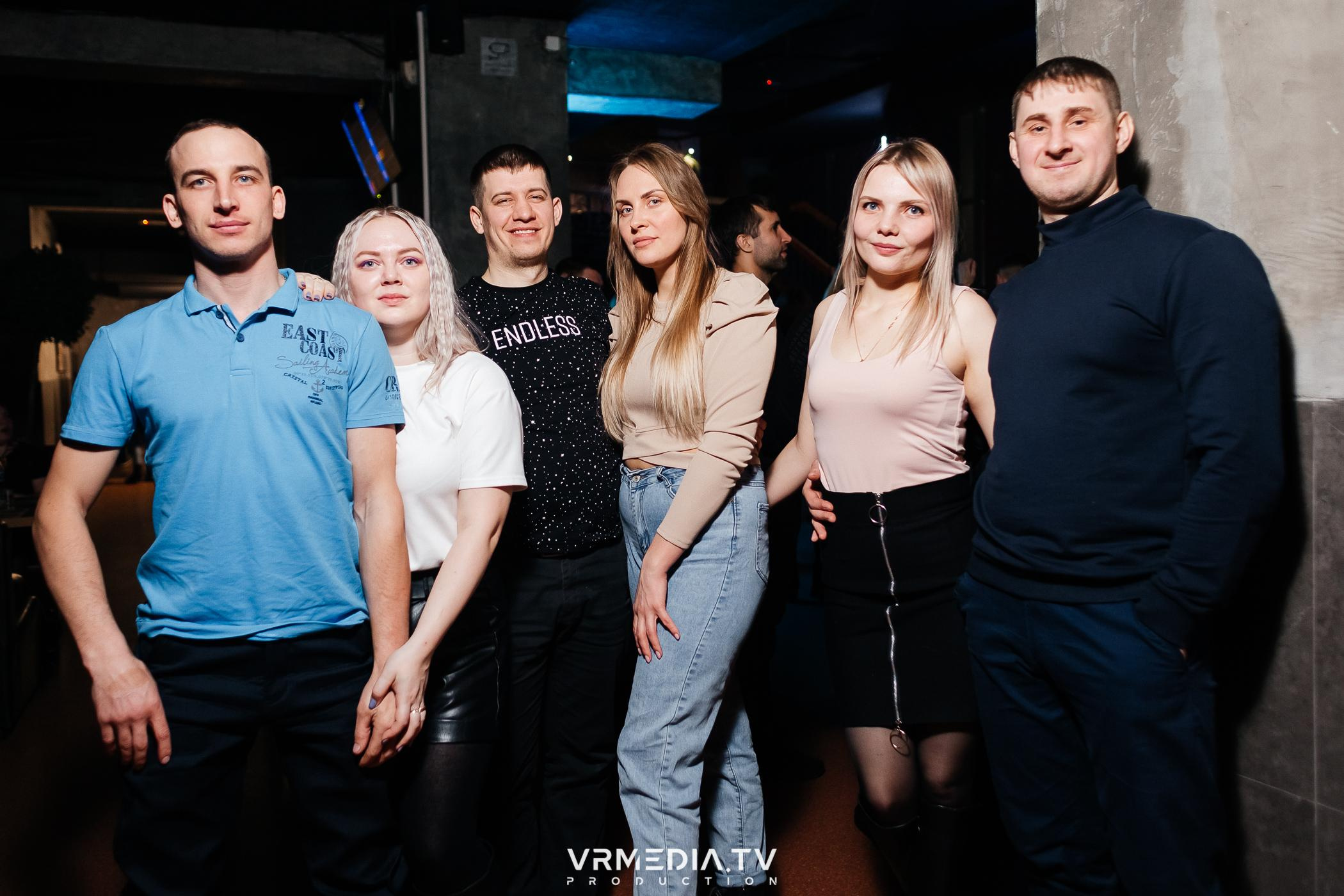 Выходные в баре «DOSKI»