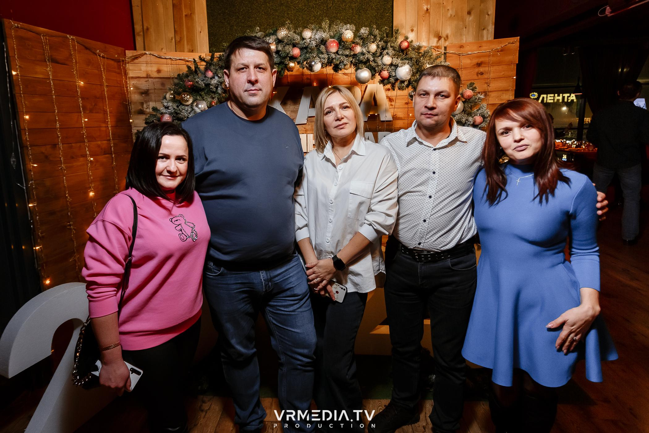 Жаркий новогодний корпоратив в гриль-баре «Жара»