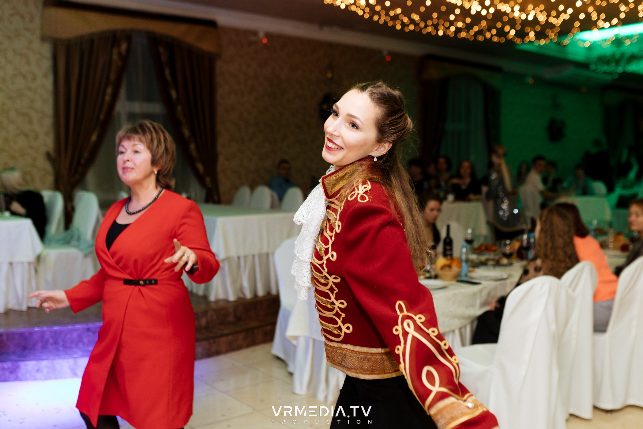 «Новогодний Мюзикл» в ресторане «Лазурный Берег»