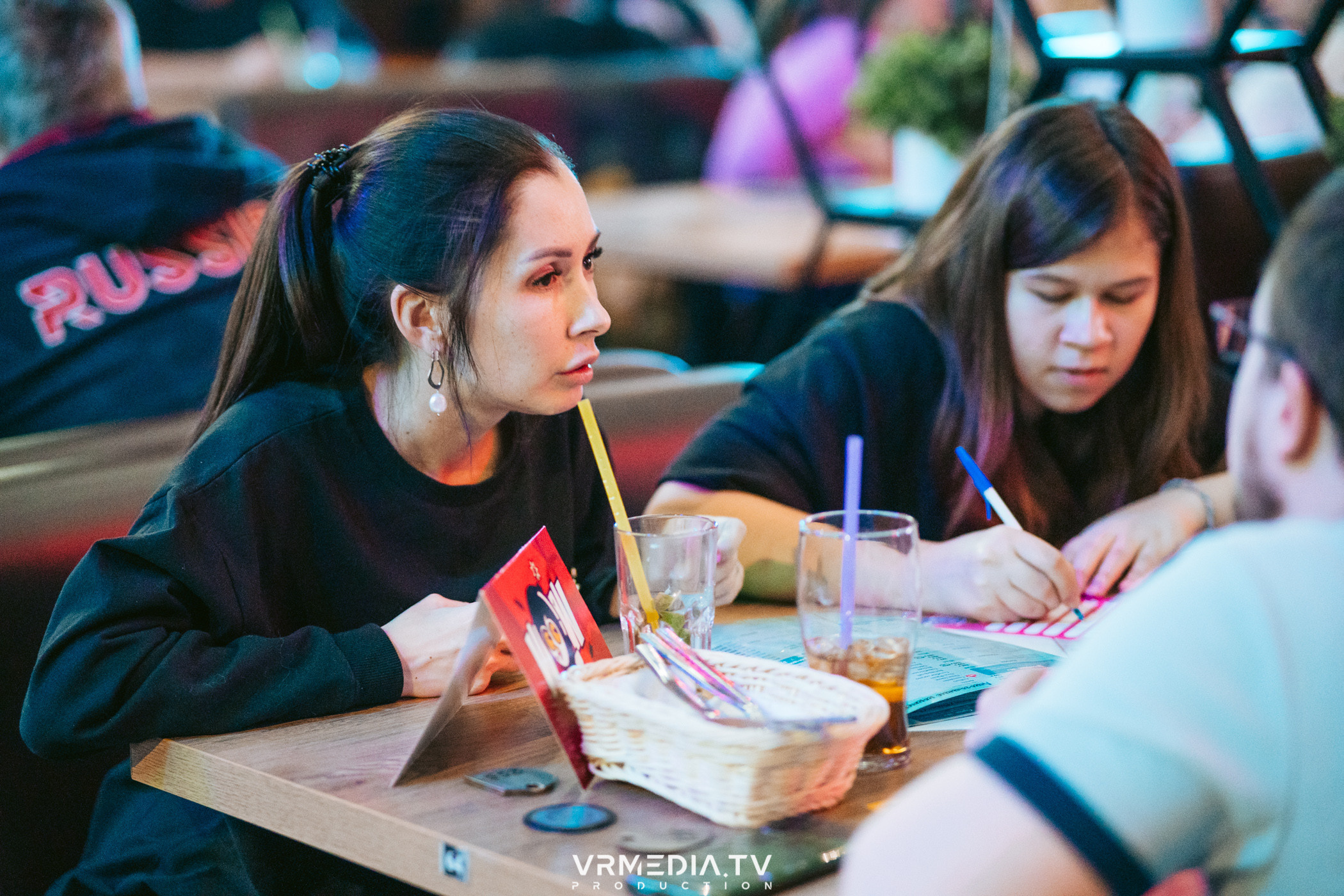 WoW QuiZ в баре «DOSKI»