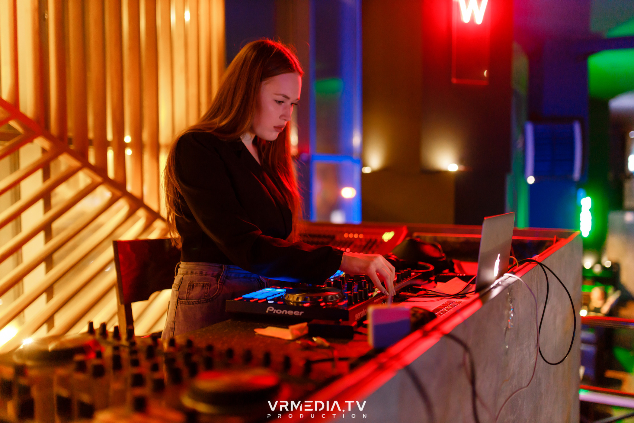 Выходные в баре «DOSKI»