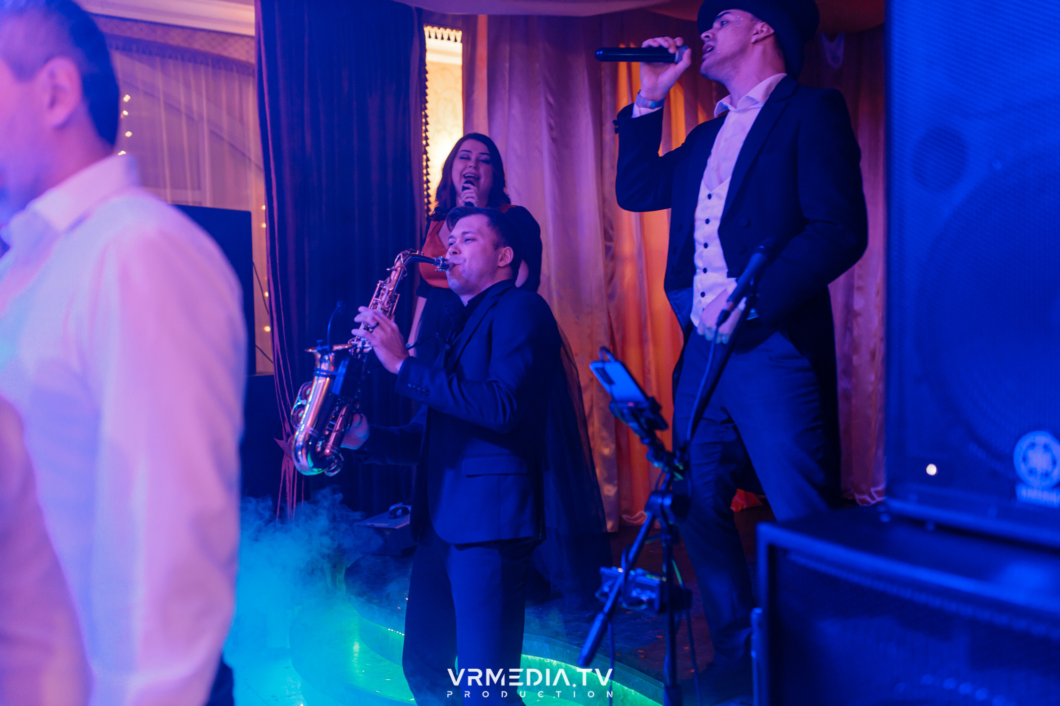 «Новогодний Мюзикл» в ресторане «Лазурный Берег»