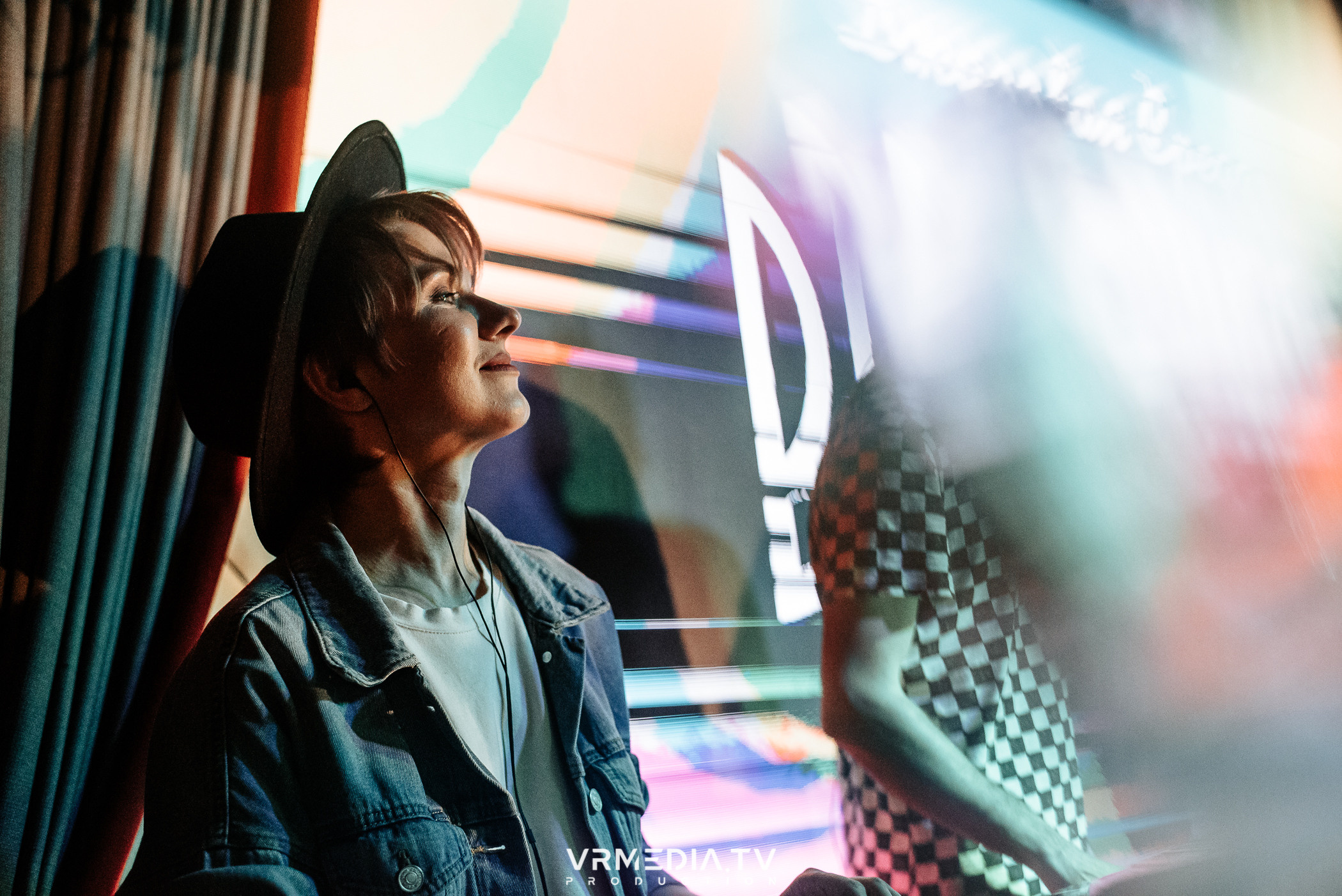 Джазовая среда: BBQueen: Переменная облачность