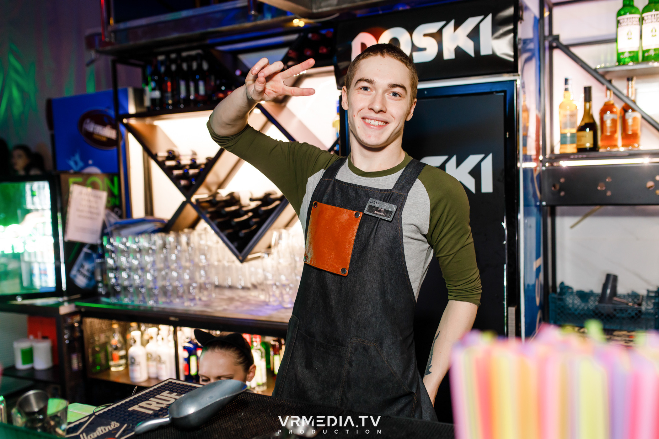 Выходные в баре «DOSKI»