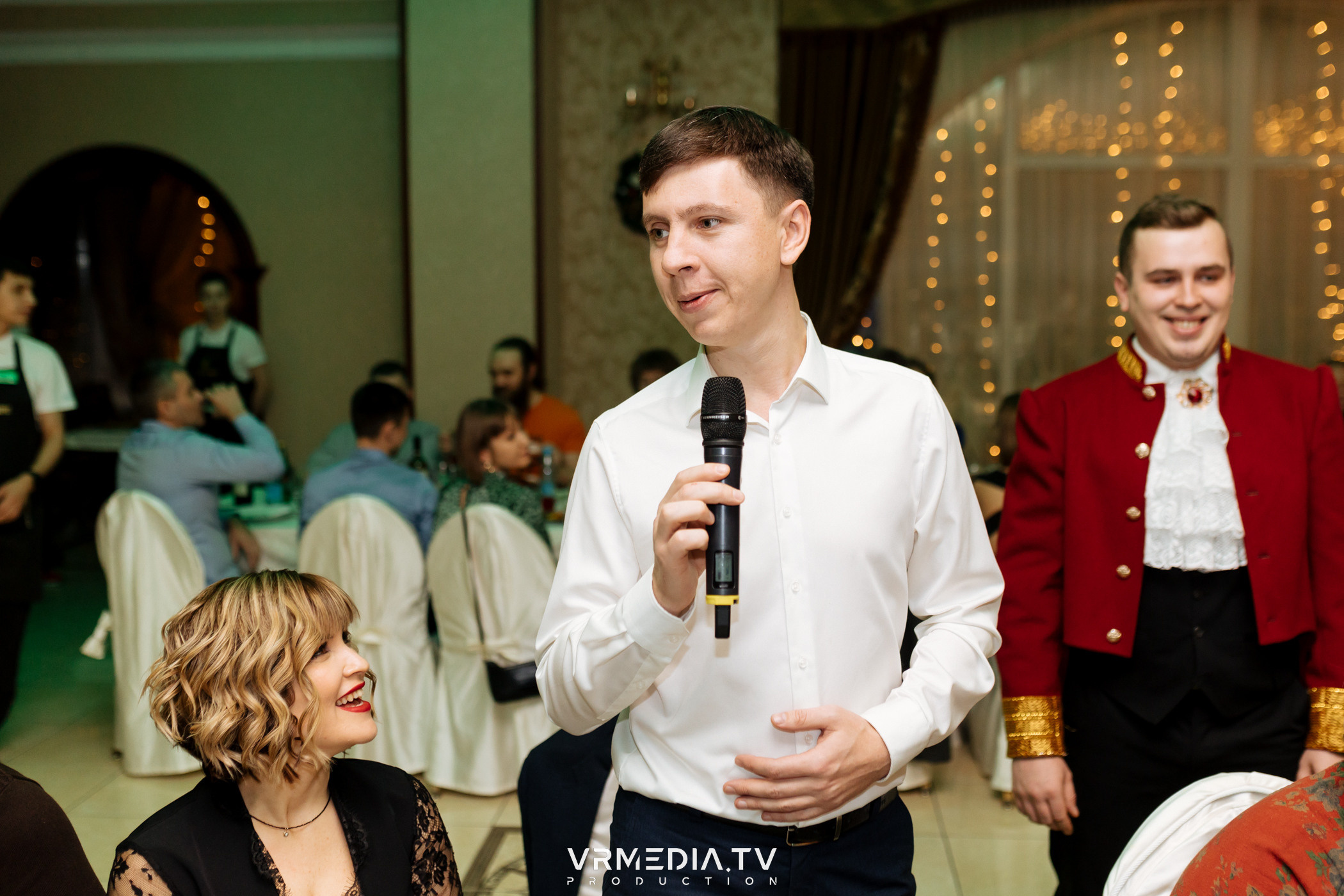 «Новогодний Мюзикл» в ресторане «Лазурный Берег»