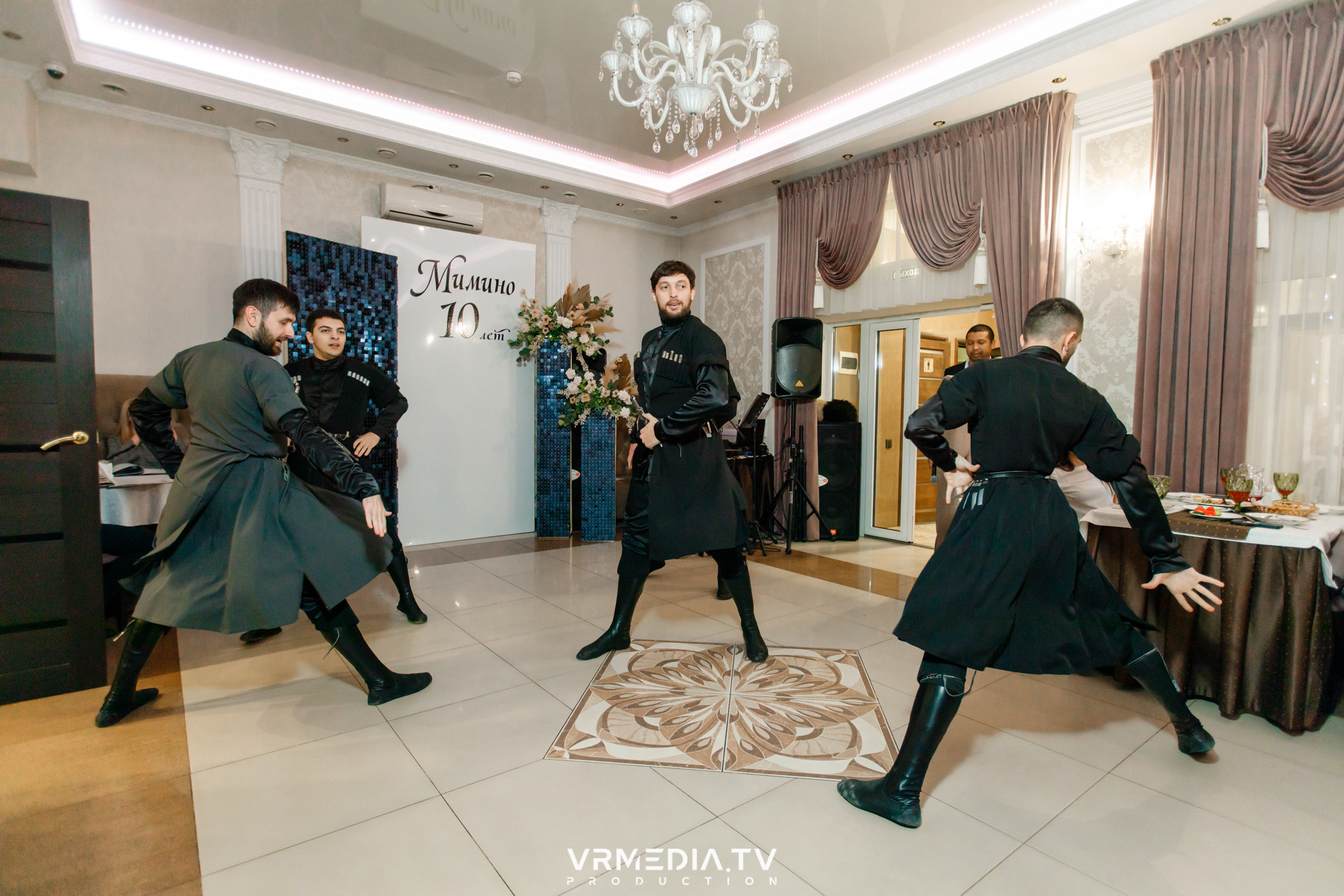 10 лет ресторану «Мимино»