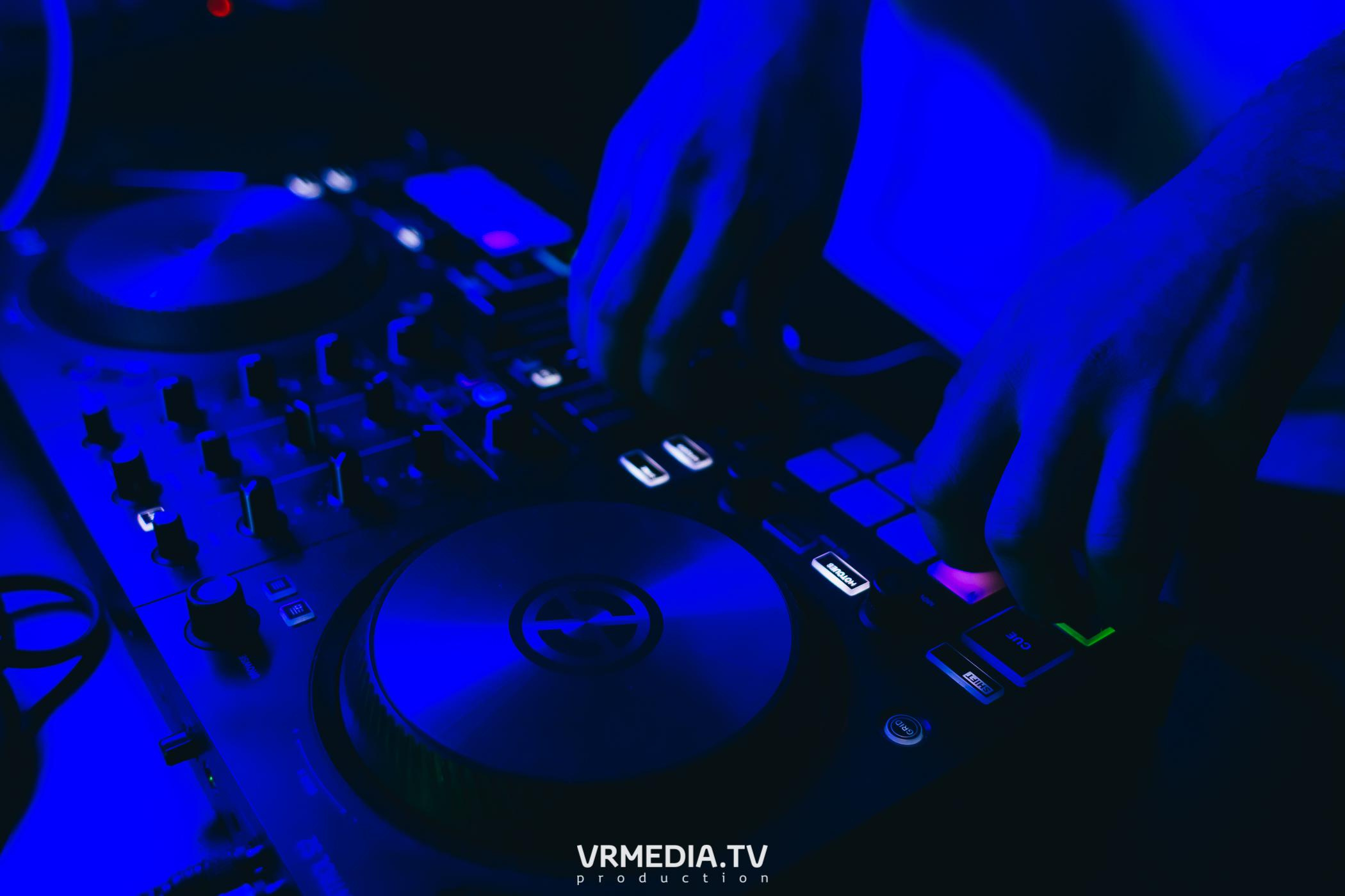 Выходные в баре «BORODA»