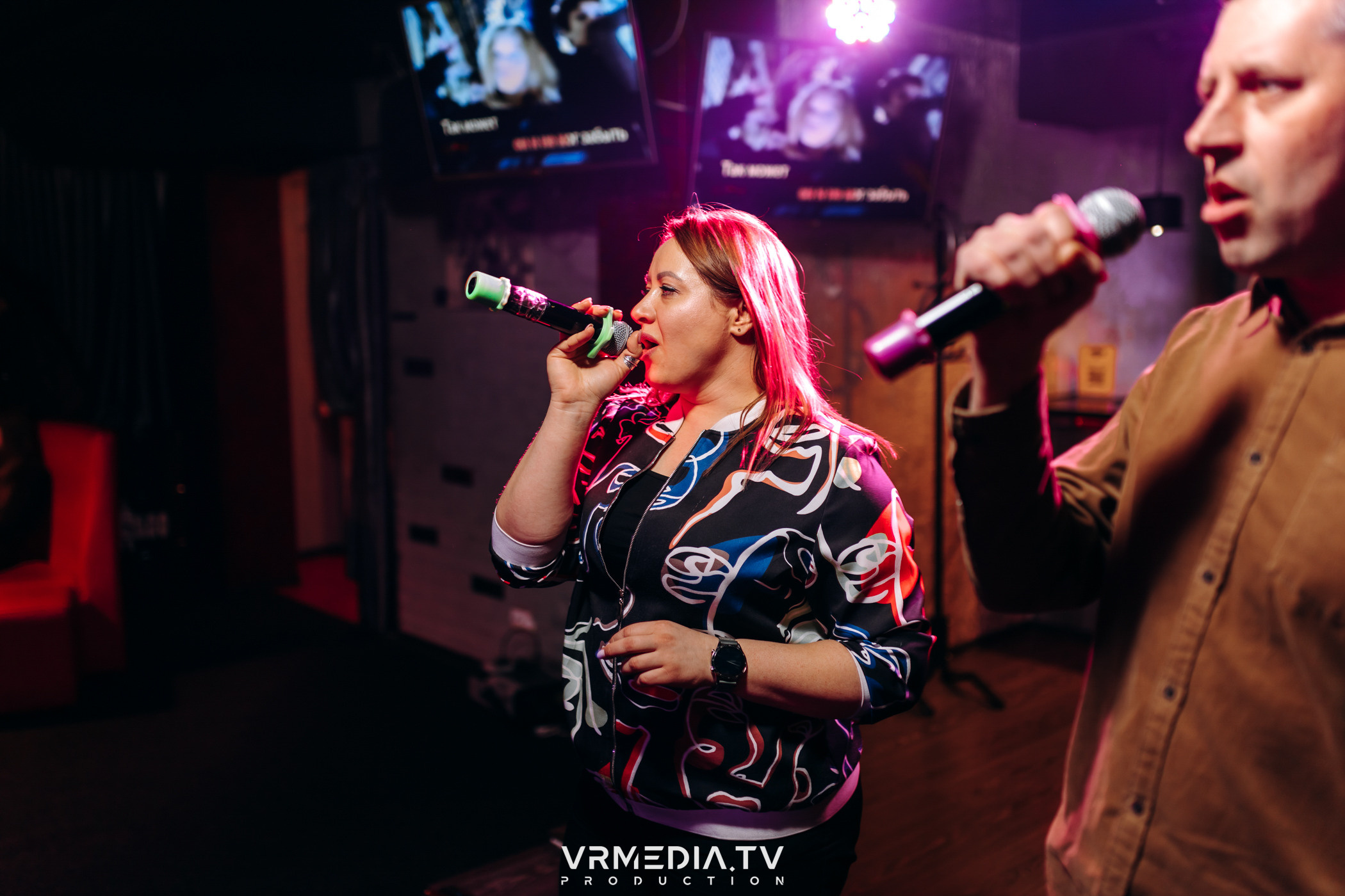 Международный женский день в караоке-баре «Chicago»