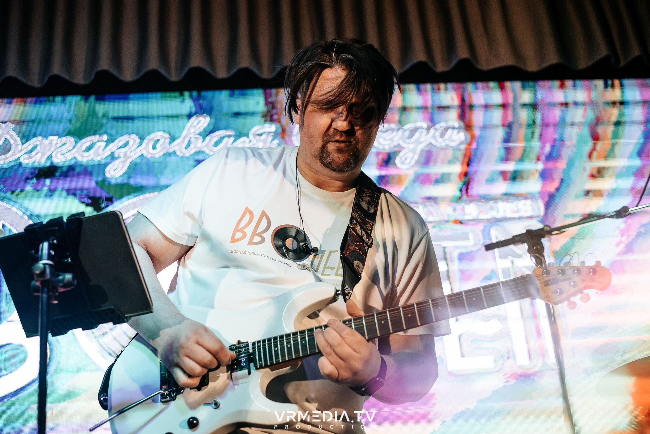 Джазовая среда: BBQueen: Переменная облачность