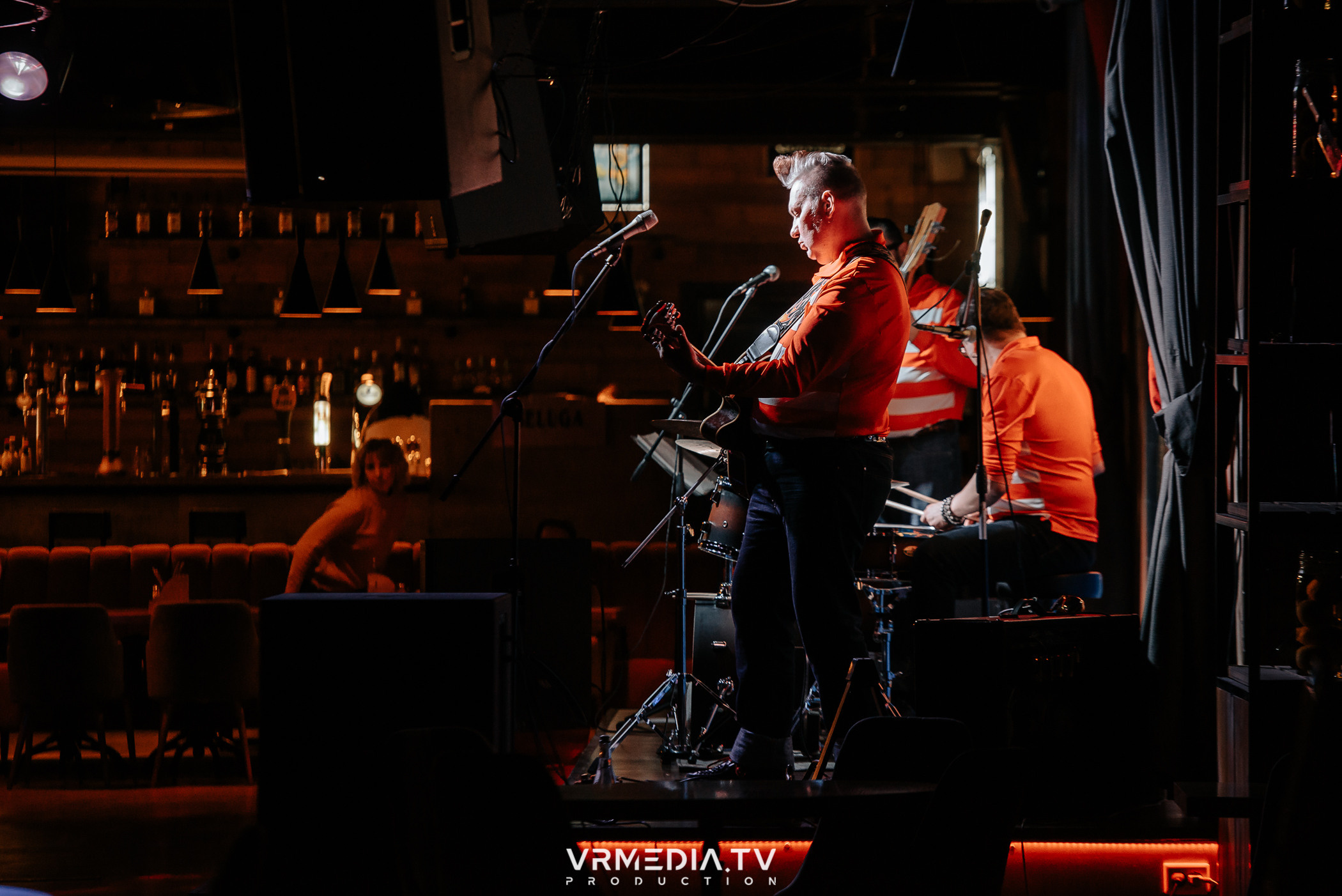 Джазовая среда: РАДИОНЯНЯ (Москва)