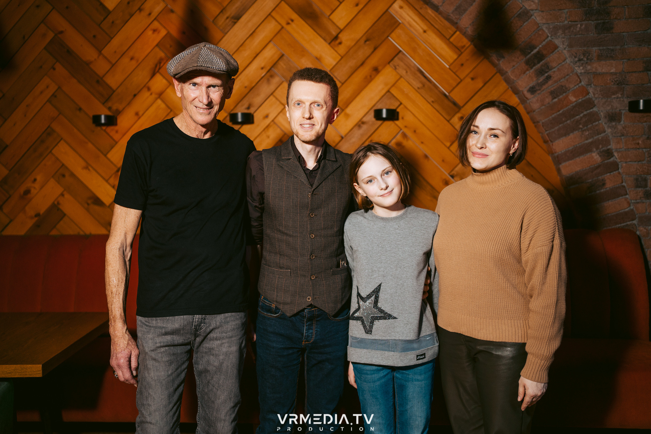 Джазовая среда: Чарльз Бёртон (США)