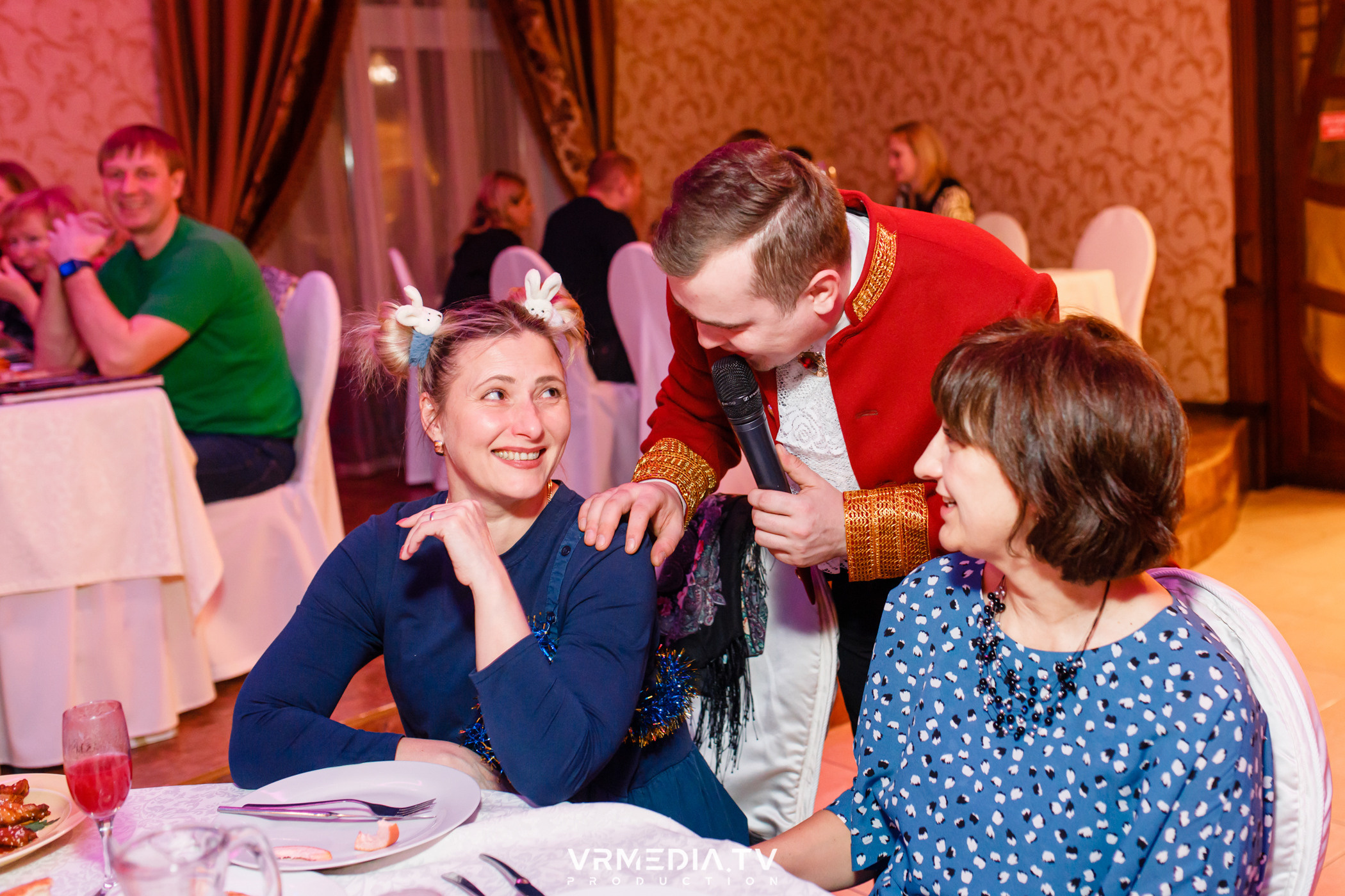 «Новогодний Мюзикл» в ресторане «Лазурный Берег»