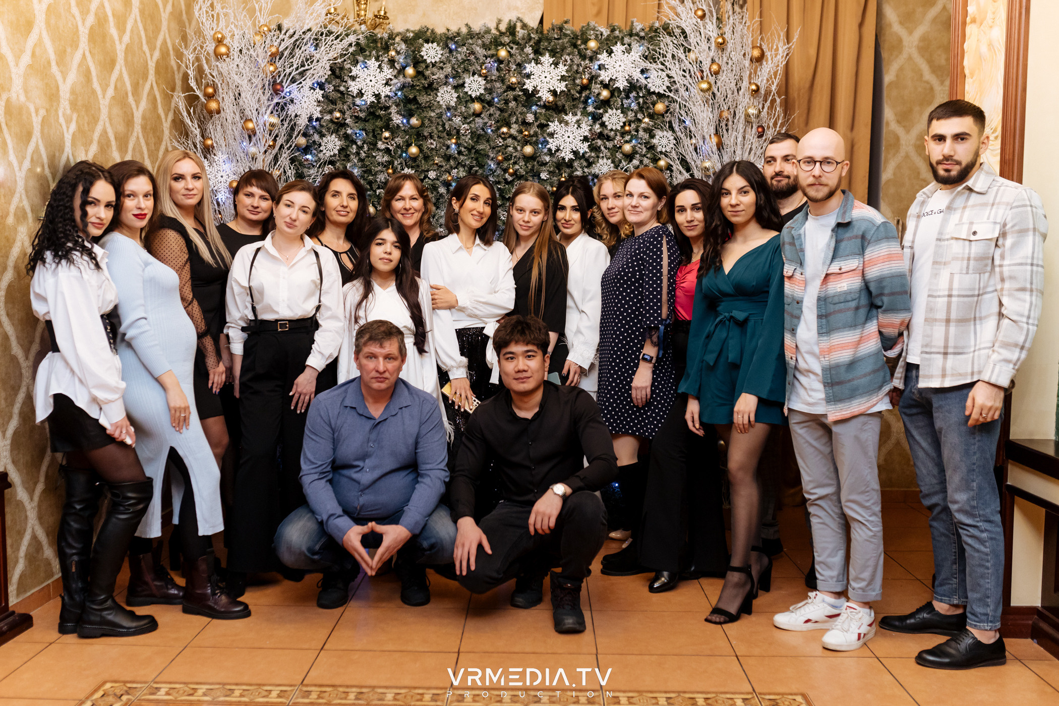 «Новогодний Мюзикл» в ресторане «Лазурный Берег»