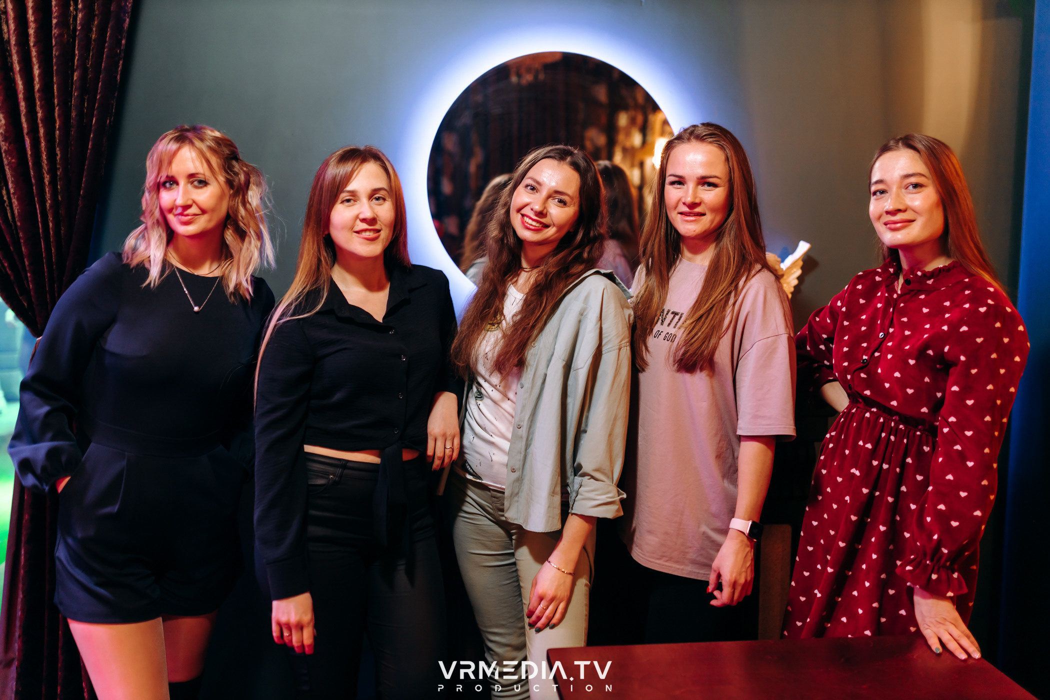 Мужской день в караоке-баре «Опера»