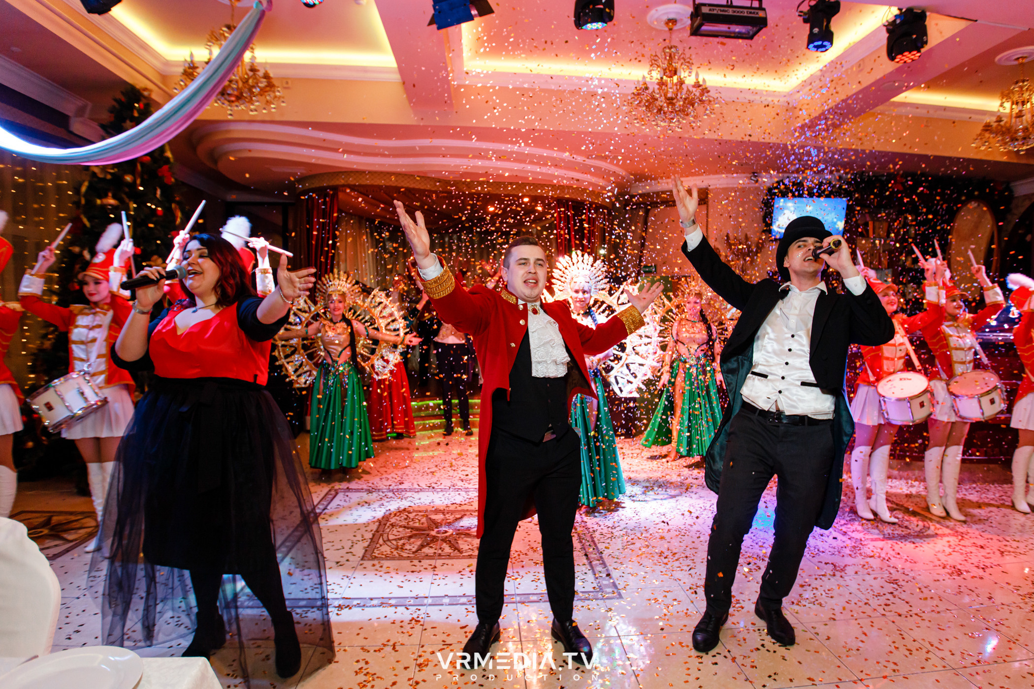 «Новогодний Мюзикл» в ресторане «Лазурный Берег»